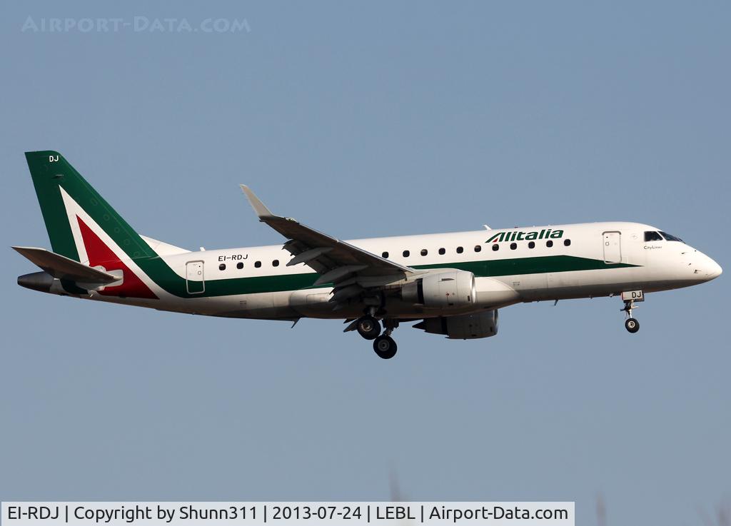 EI-RDJ, 2012 Embraer 175LR (ERJ-170-200LR) C/N 17000342, Landing rwy 25R