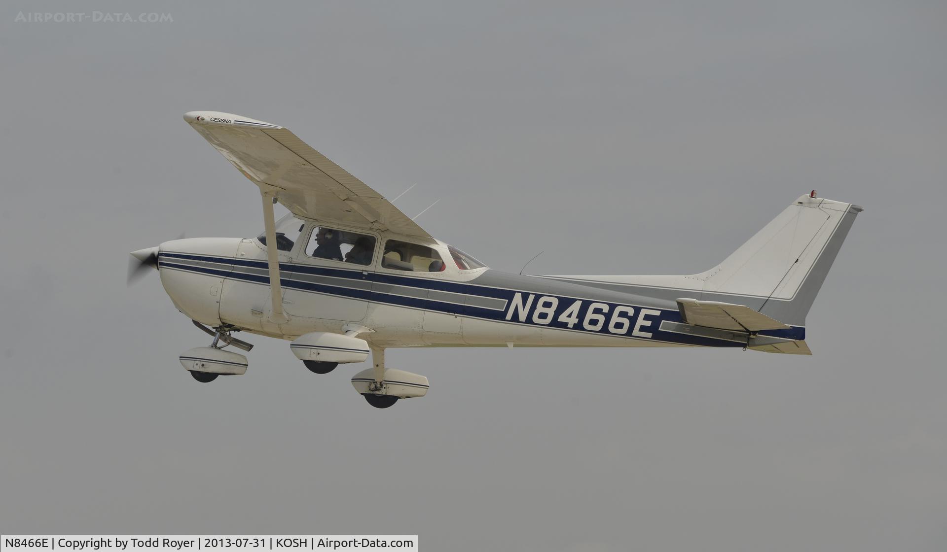 N8466E, Cessna 172N C/N 17272207, Airventure 2013