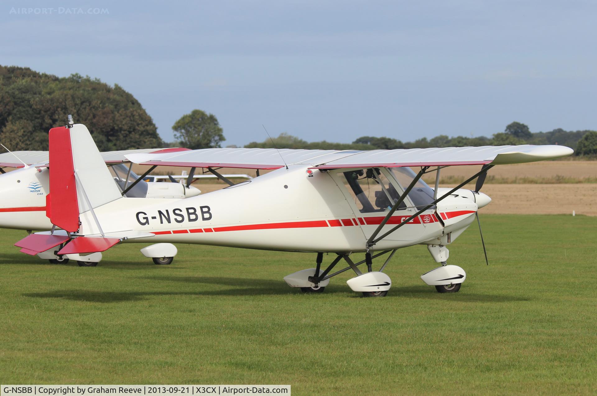 G-NSBB, 2004 Comco Ikarus C42 FB100 VLA C/N PFA 322-14162, Parked at Northrepps.