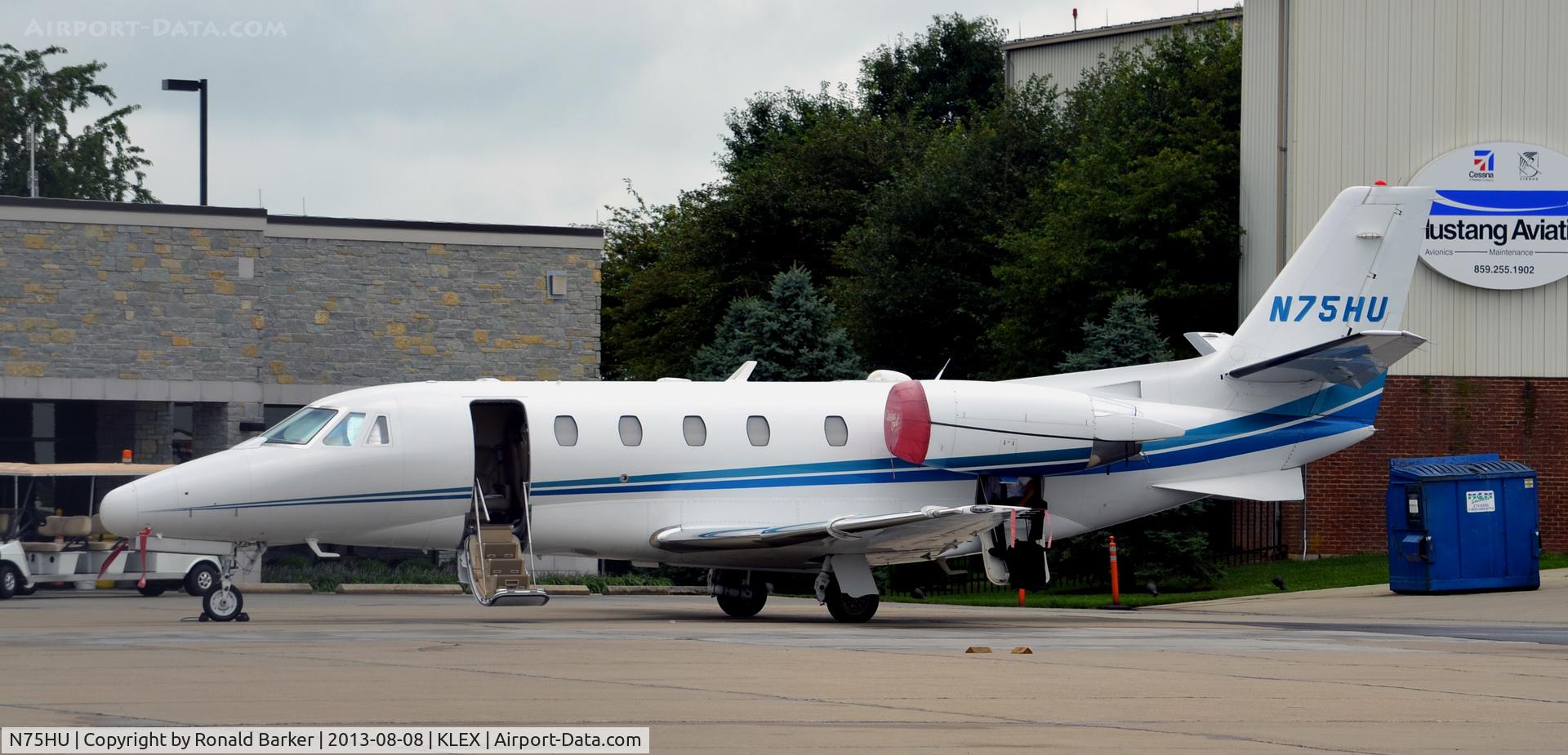N75HU, 2000 Cessna 560XL C/N 560-5119, Lexington