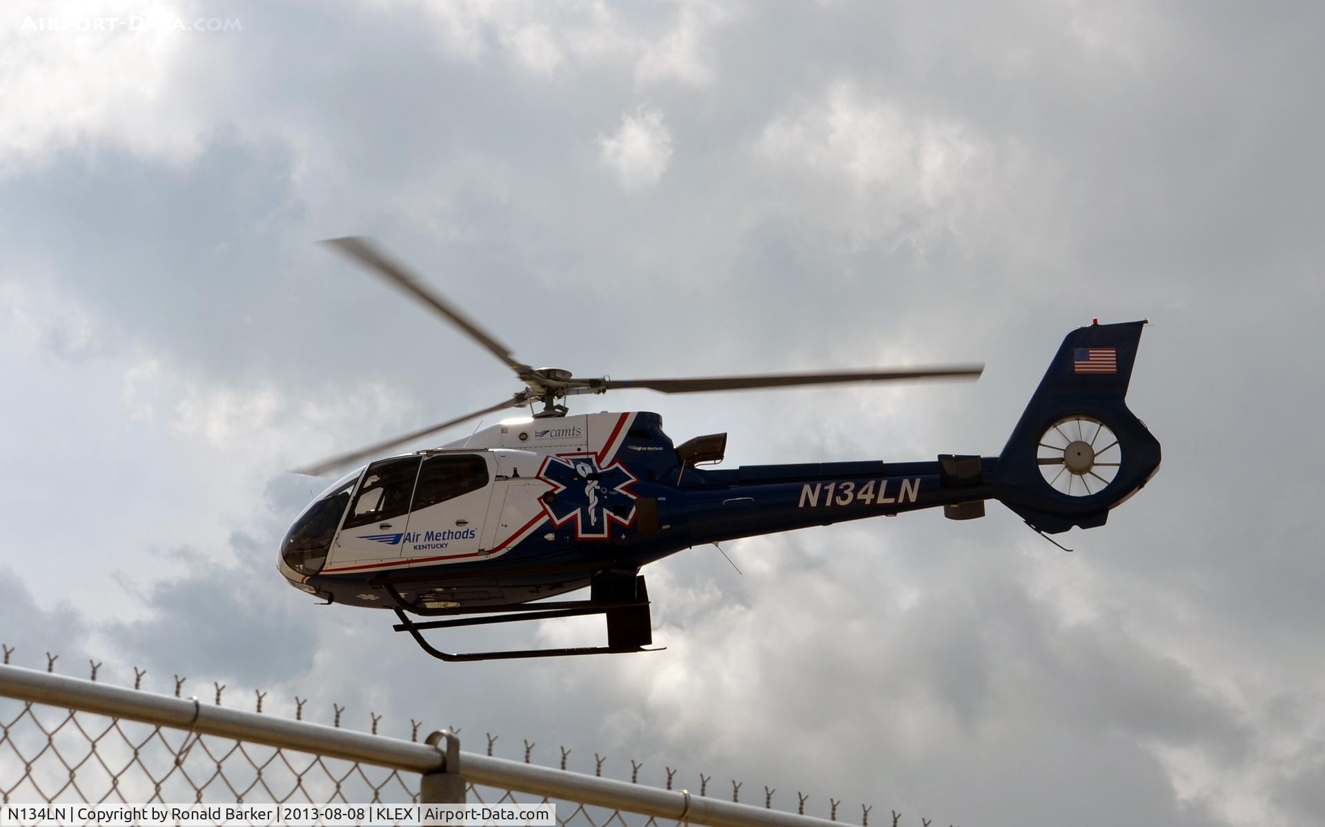 N134LN, 2005 Eurocopter EC-130B-4 (AS-350B-4) C/N 3985, Takeoff Lexington