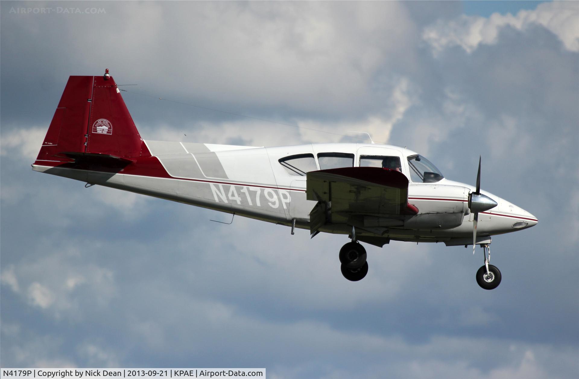 N4179P, 1959 Piper PA-23-160 Apache C/N 23-1667, KPAE/PAE Owned by Snohomish Flying Service at based at Snohomish Harvey Field (S43)