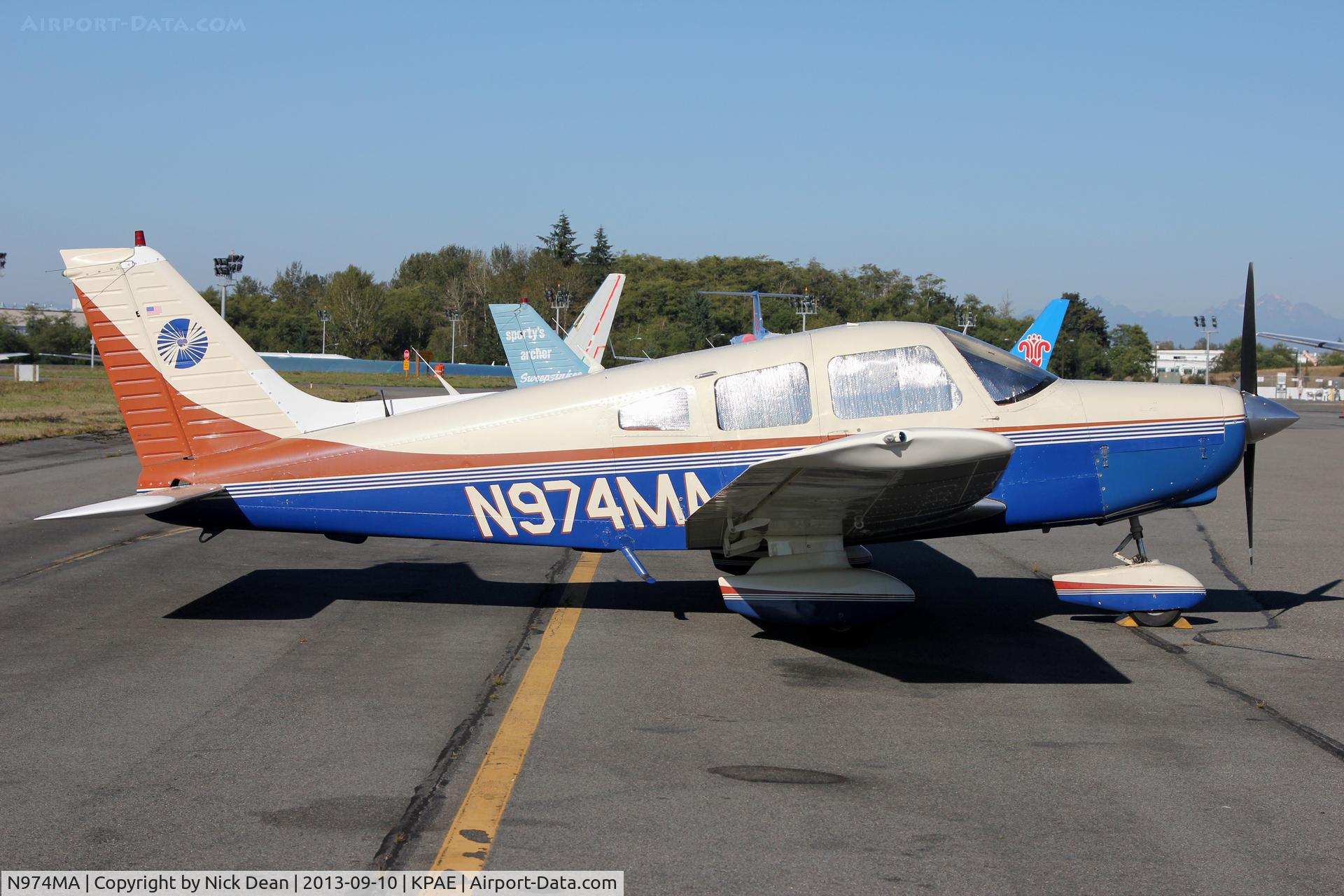 N974MA, Piper PA-28-161 C/N 28-8116288, KPAE/PAE