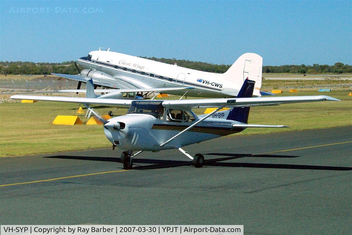VH-SYP, Cessna 172R C/N 17280357, Cessna 172R Skyhawk [172-80357] (Singapore Flying College) Perth-Jandakot~VH 30/03/2007