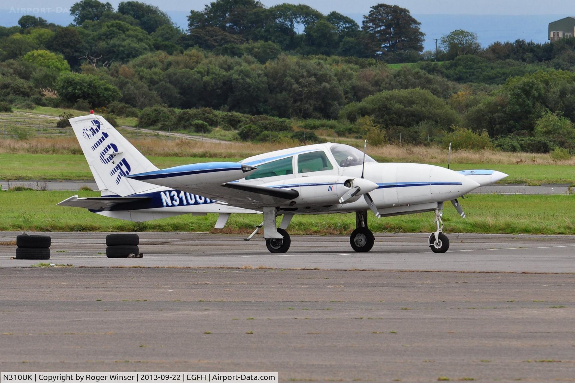 N310UK, 1976 Cessna 310R C/N 310R0584, Visiting Cessna 310R.