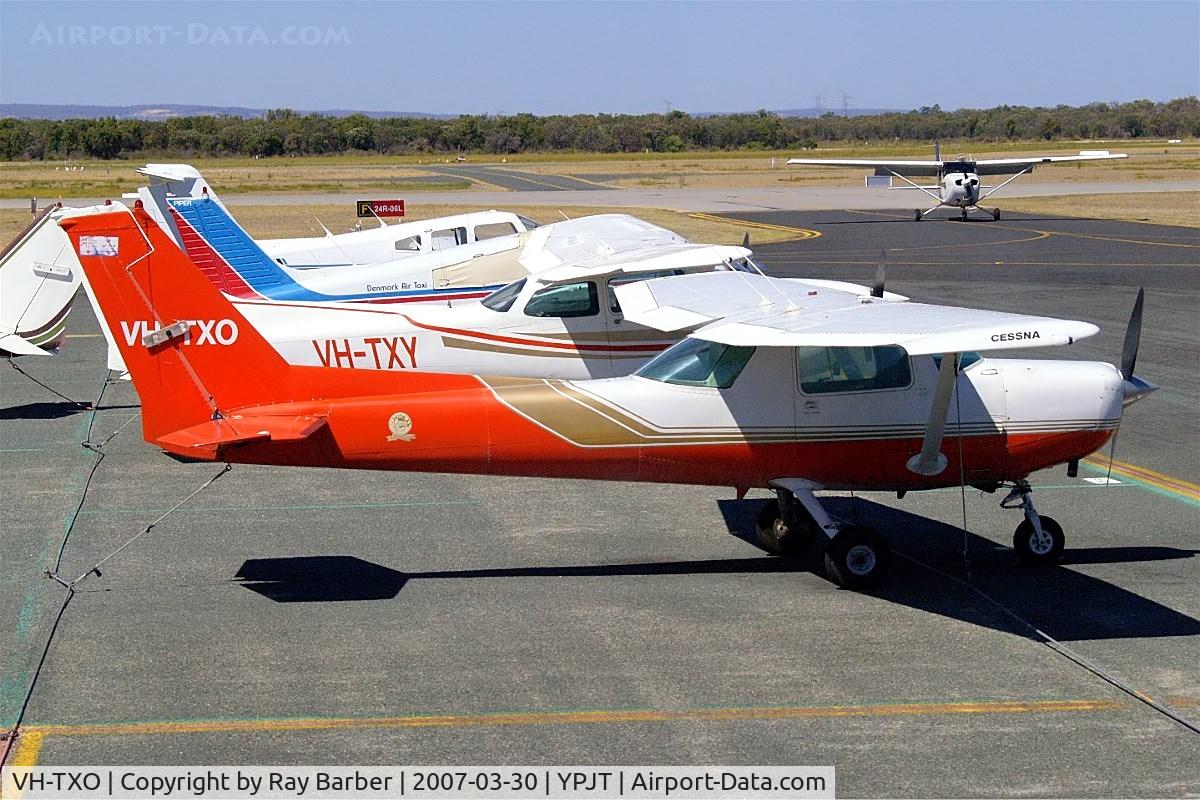 VH-TXO, Cessna 152 C/N 15280961, Cessna 152 [152-80961] Perth-Jandakot~VH 30/03/2007