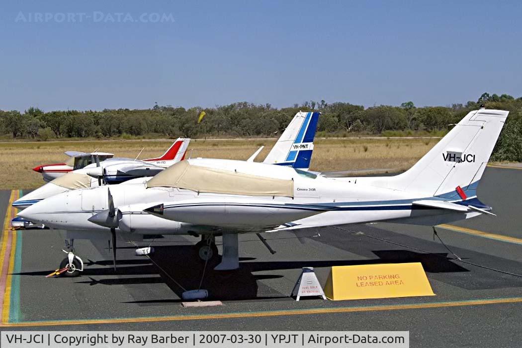 VH-JCI, Cessna 310R C/N 310R1530, Cessna 310R [310R-1530] Perth-Jandakot~VH 30/03/2007