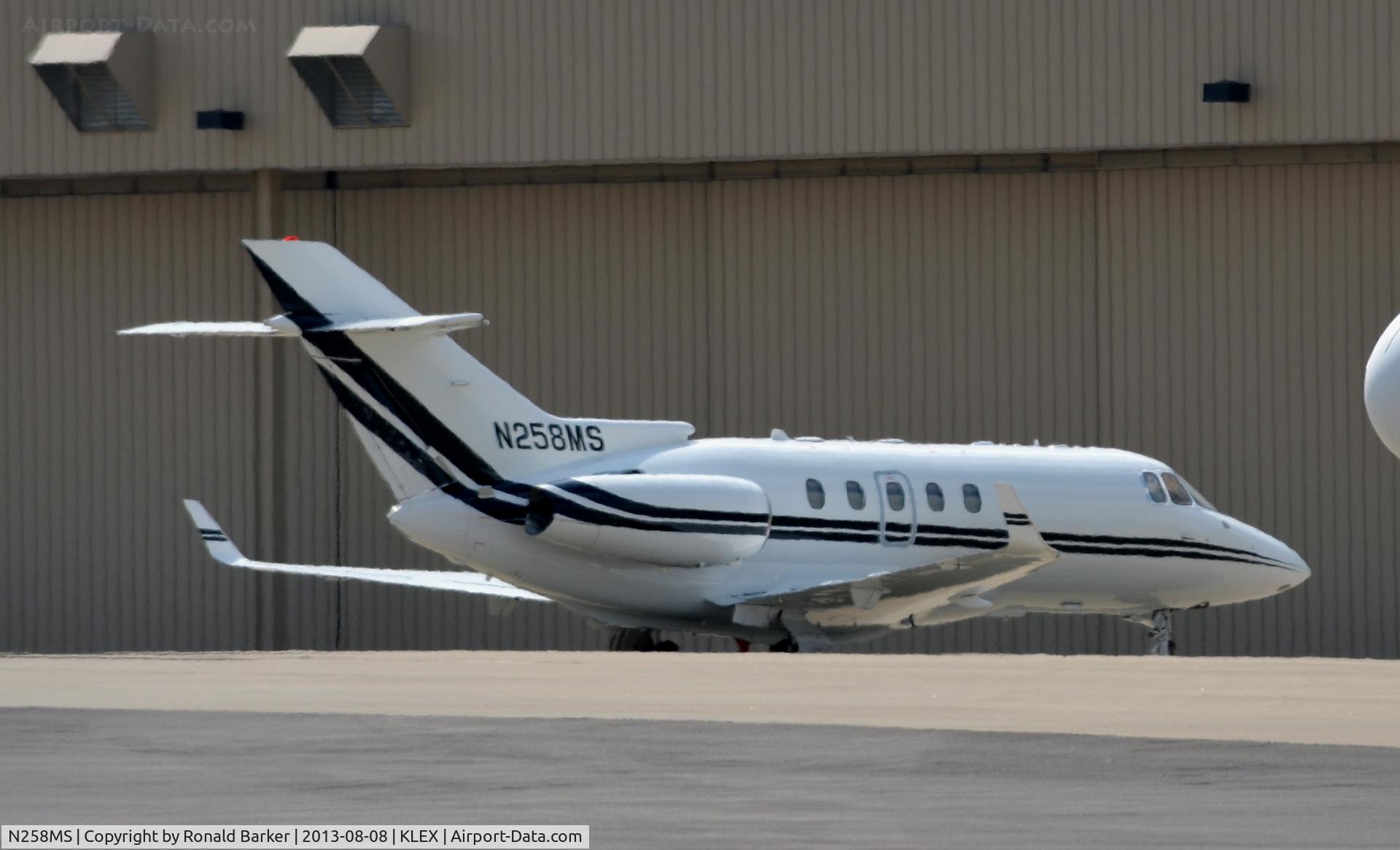 N258MS, 1999 Raytheon Hawker 800XP C/N 258405, Lexington