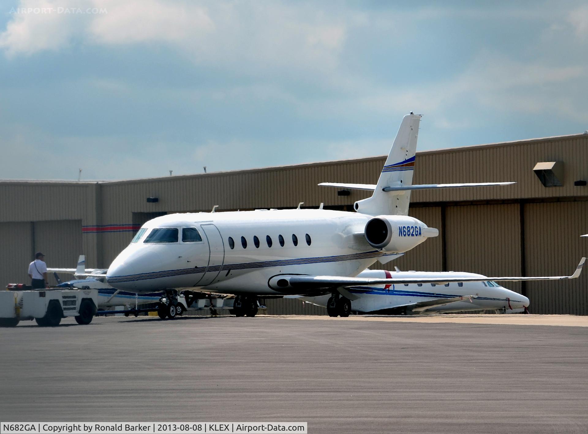 N682GA, Israel Aerospace Industries G200 C/N 202, Towed LEX