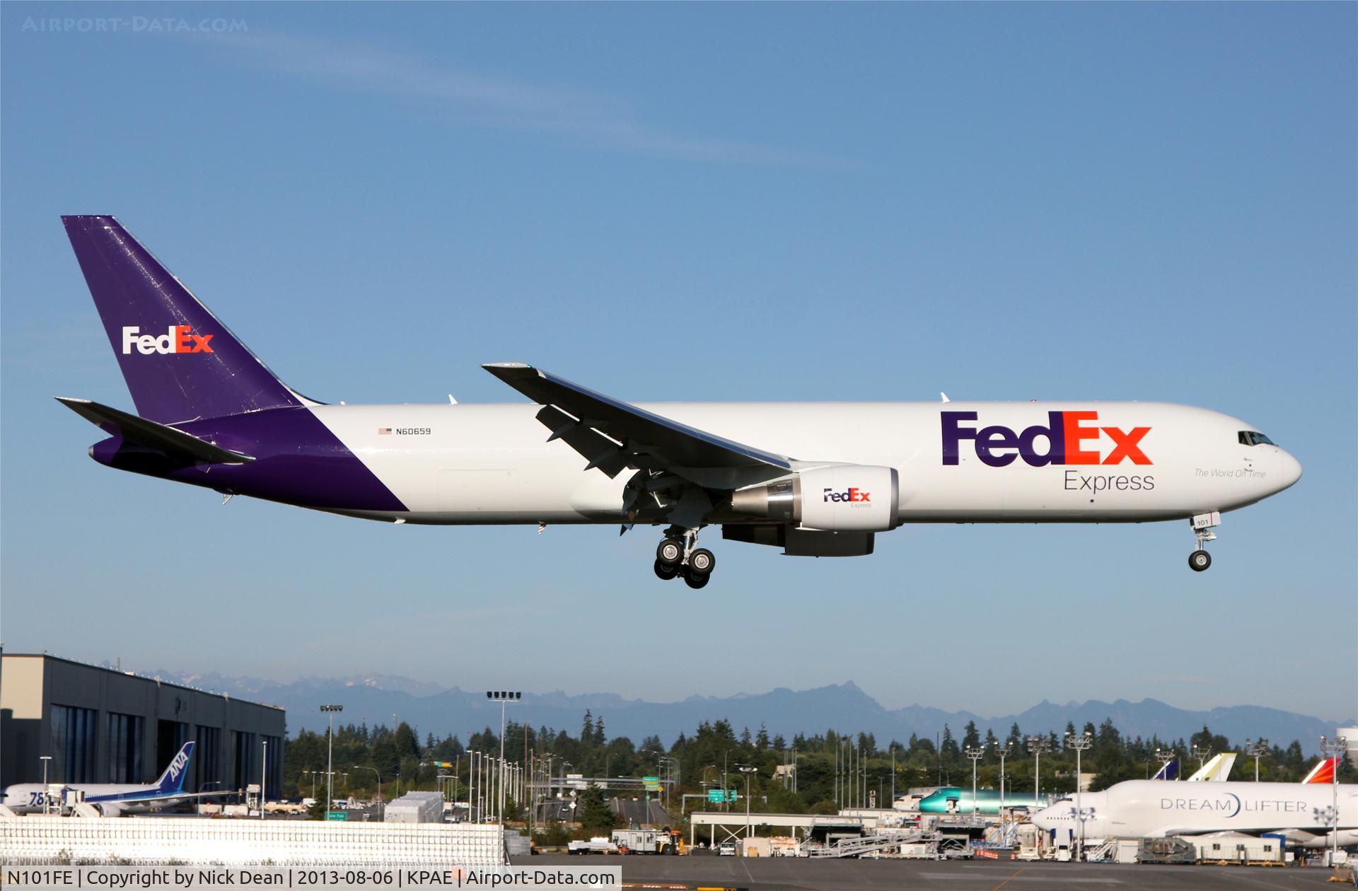 N101FE, 2013 Boeing 767-3S2/F/ER C/N 42706, KPAE/PAE