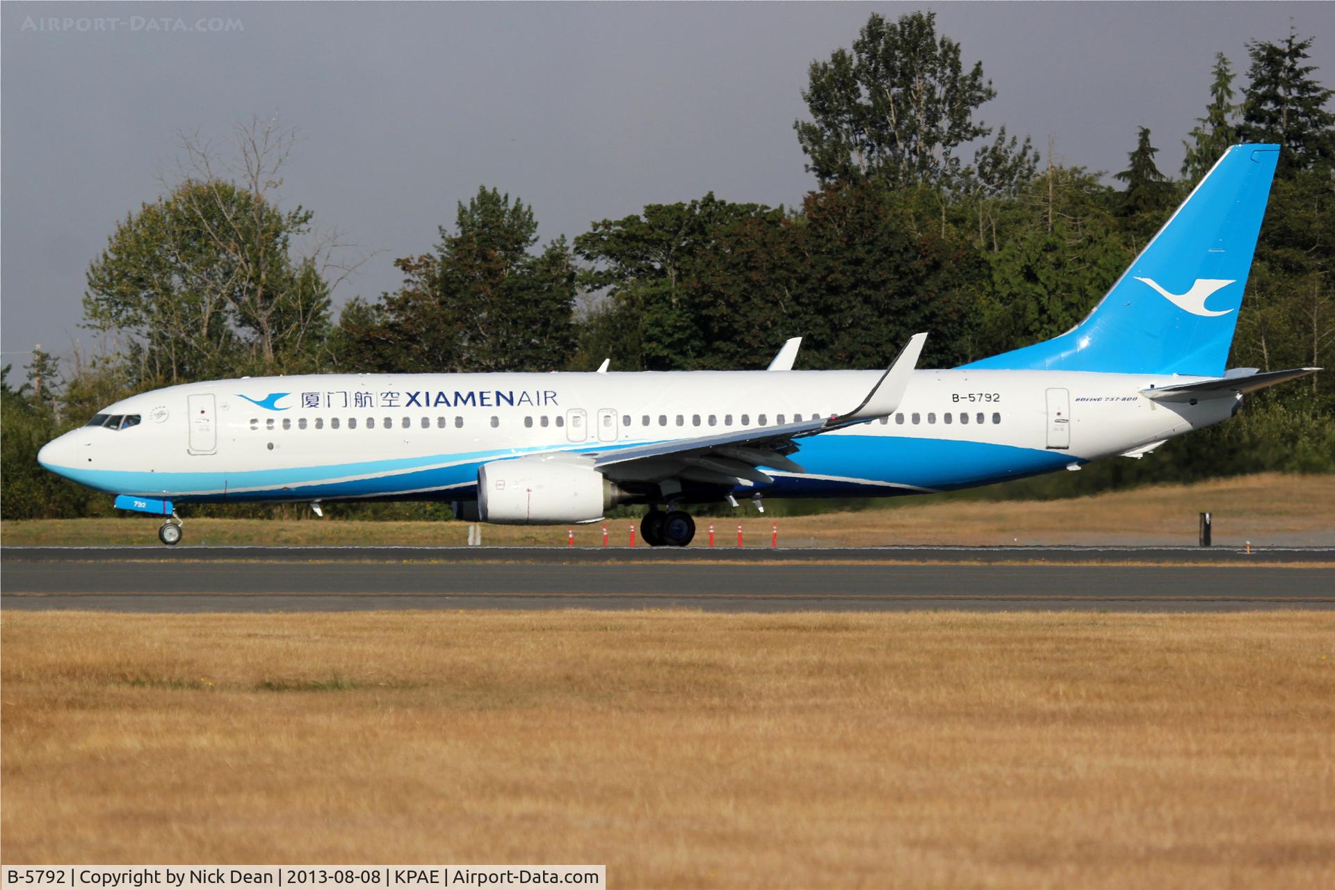 B-5792, 2013 Boeing 737-85C C/N 41790, KPAE/PAE