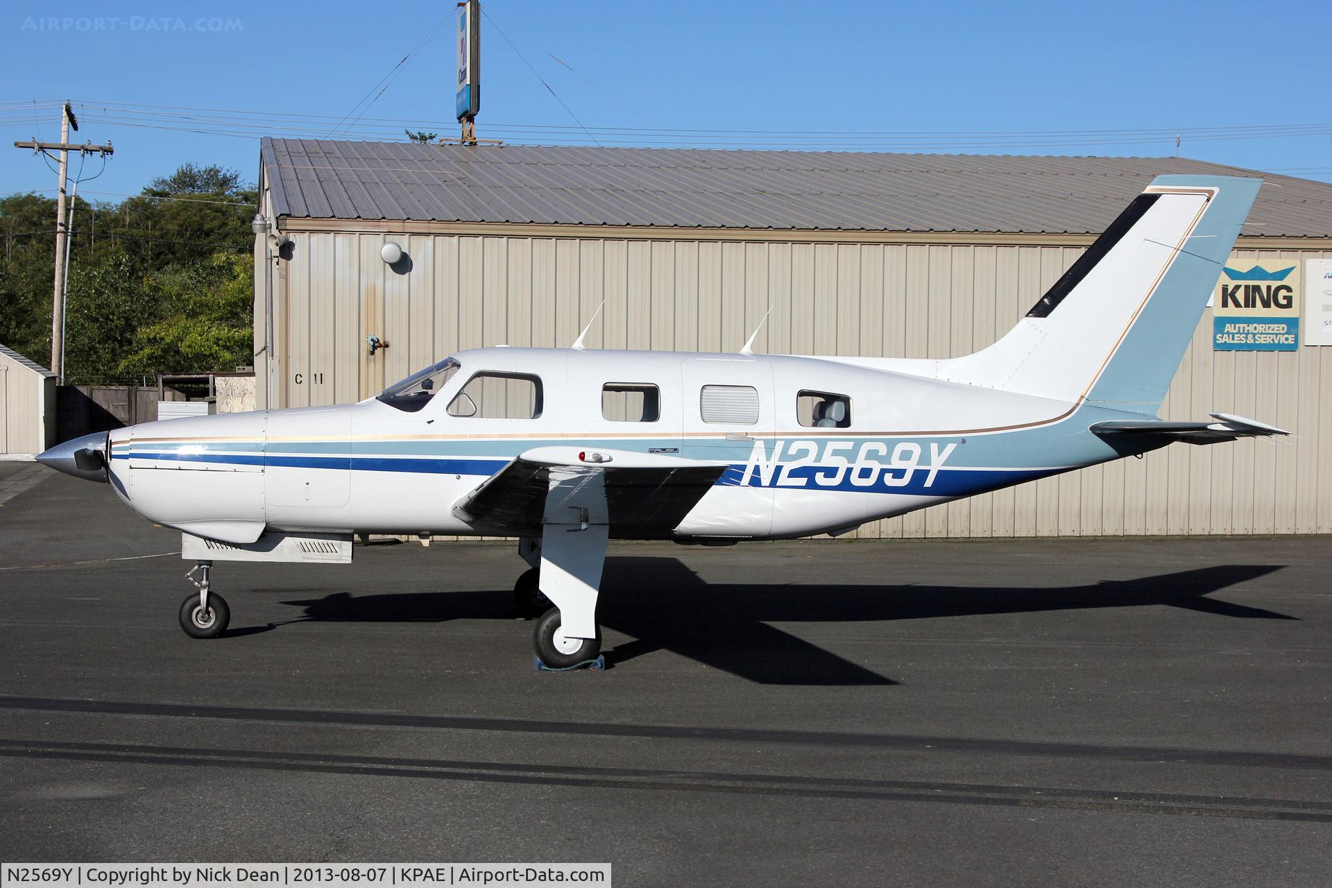 N2569Y, 1985 Piper PA-46-310P Malibu C/N 46-8508104, KPAE/PAE