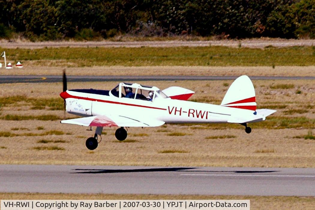 VH-RWI, 1950 De Havilland DHC-1 Chipmunk 22A C/N C1/0164, De Havilland Canada DHC-1 Chipmunk 22A [C1/0164]  Perth-Jandakot~VH  30/03/2007