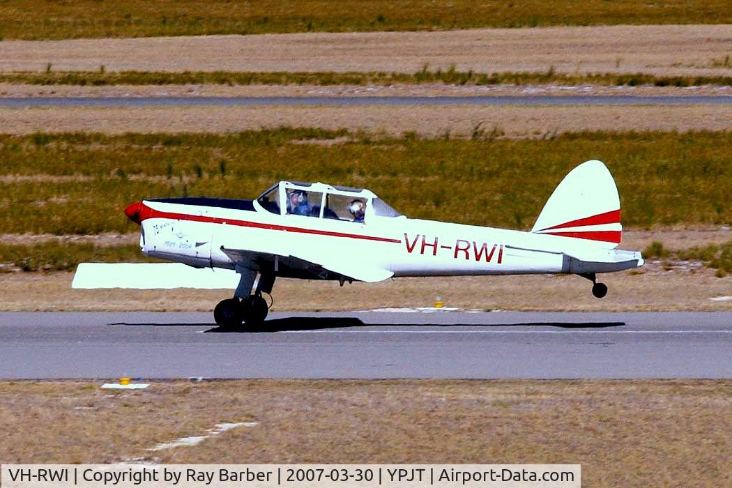 VH-RWI, 1950 De Havilland DHC-1 Chipmunk 22A C/N C1/0164, De Havilland Canada DHC-1 Chipmunk 22A [C1/0164]  Perth-Jandakot~VH  30/03/2007