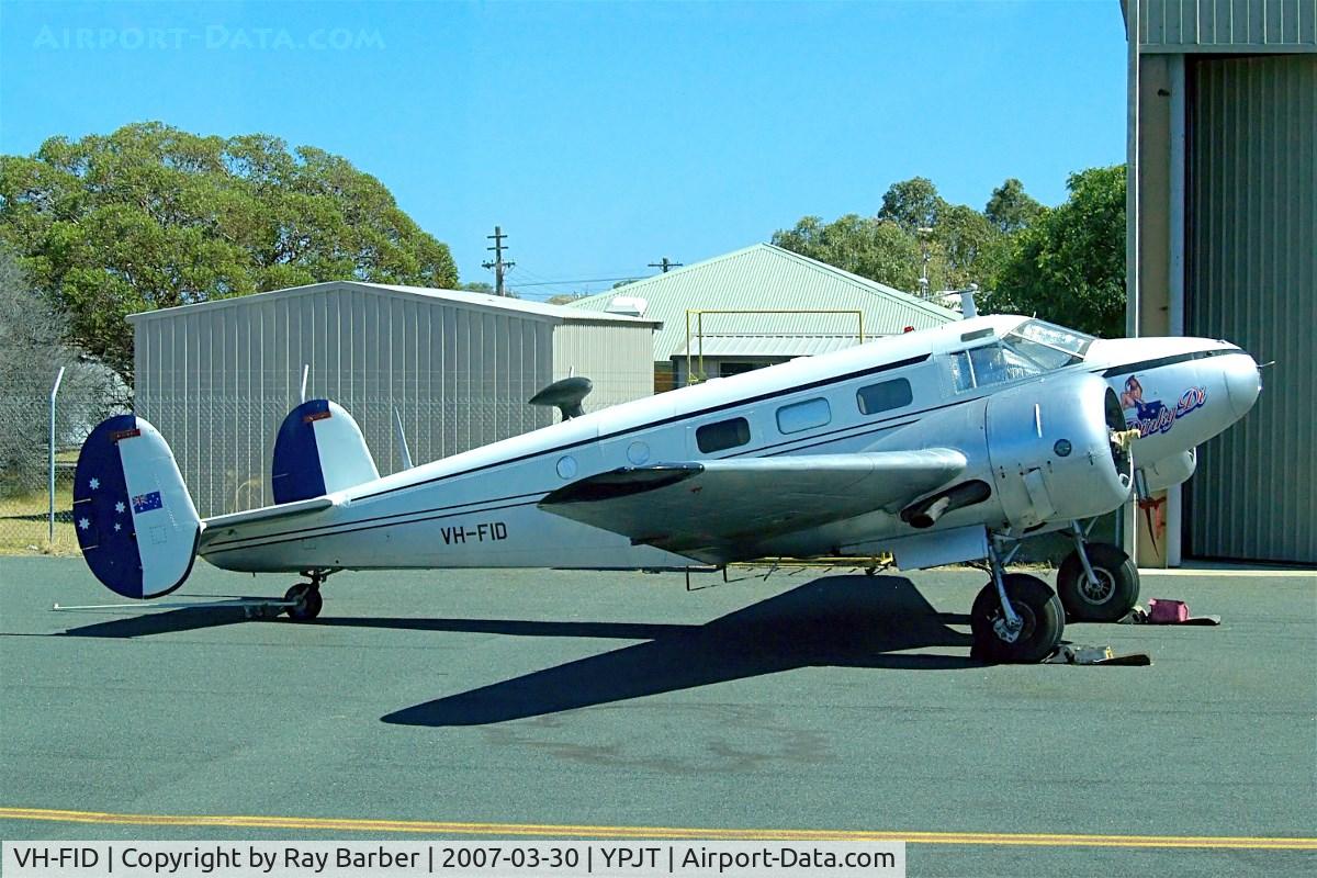 VH-FID, 1948 Beech D18-S C/N A-458, Beech D.18S [A-458] Perth-Jandakot~VH 30/03/2007