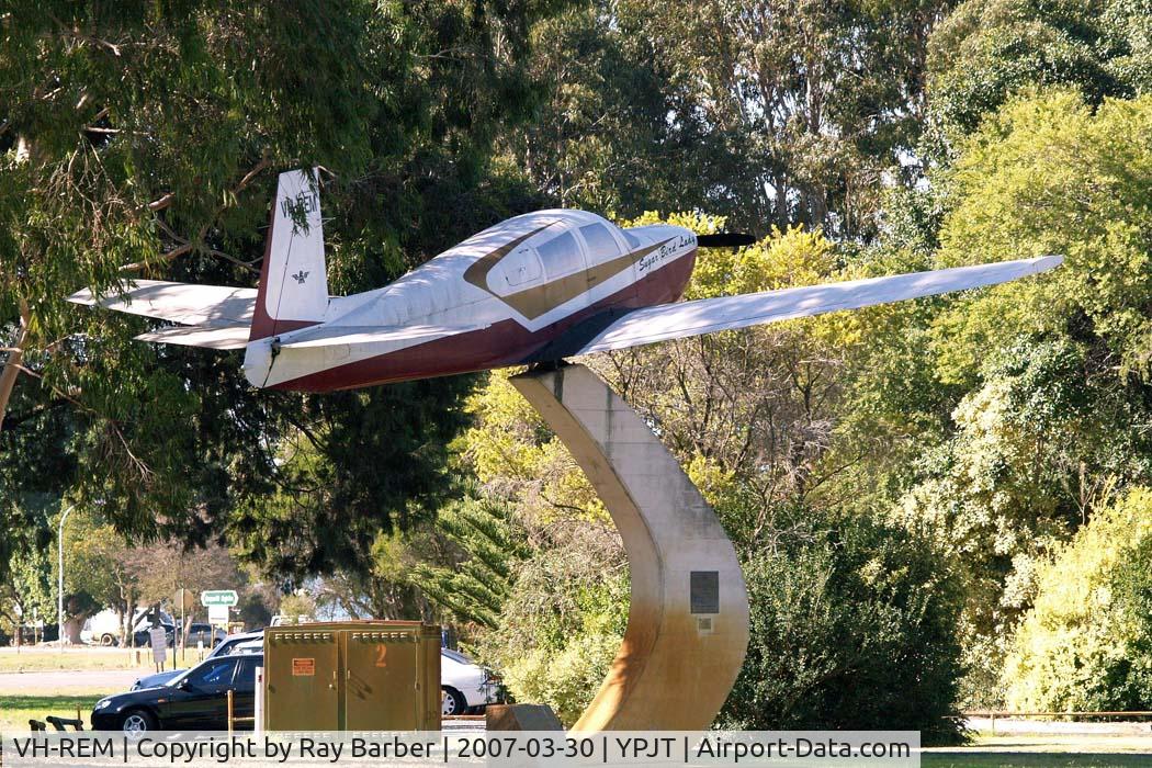 VH-REM, Mooney M20H C/N 1, Mooney M.20H [1] Perth-Jandakot~VH 30/03/2007.  Non flying engineering prototype built by Mooney and shipped to Australia. Robin a nurse died of cancer at the age of 35. She Lobbied for and provided Polio vaccination (sugar coated) to outback settlements.