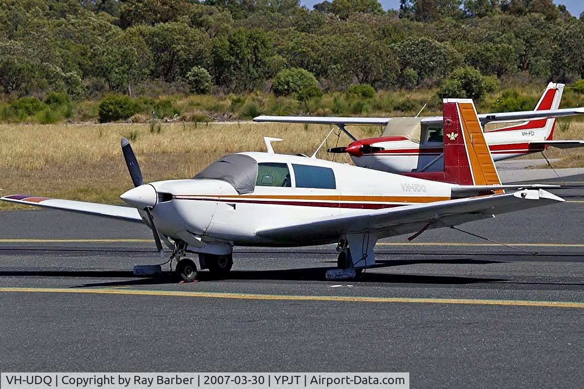 VH-UDQ, 1978 Mooney M20J 201 C/N 24-0588, Mooney M.20J Model 201 [24-0588] Perth-Jandakot~VH 30/03/2007