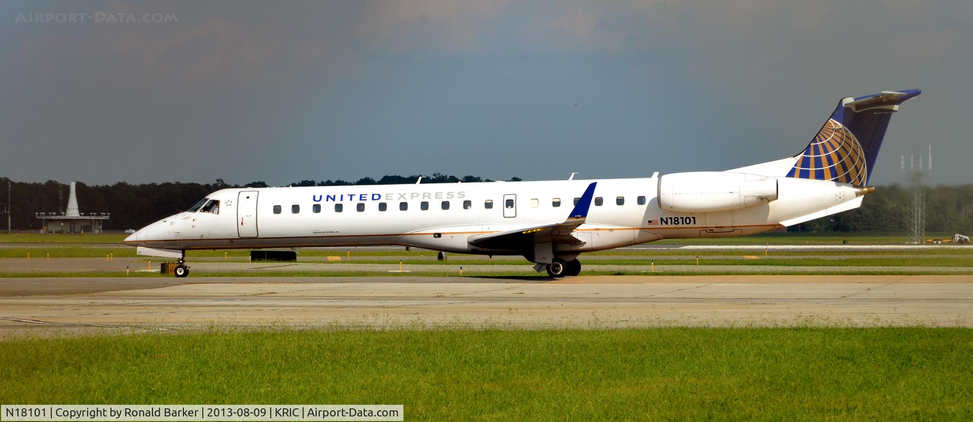N18101, 2002 Embraer ERJ-145XR (EMB-145XR) C/N 145590, Taxi Richmond
