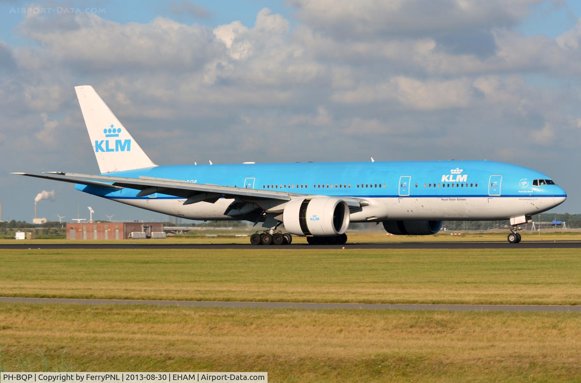 PH-BQP, 2007 Boeing 777-206/ER C/N 32721, KLM B772 landing in AMS