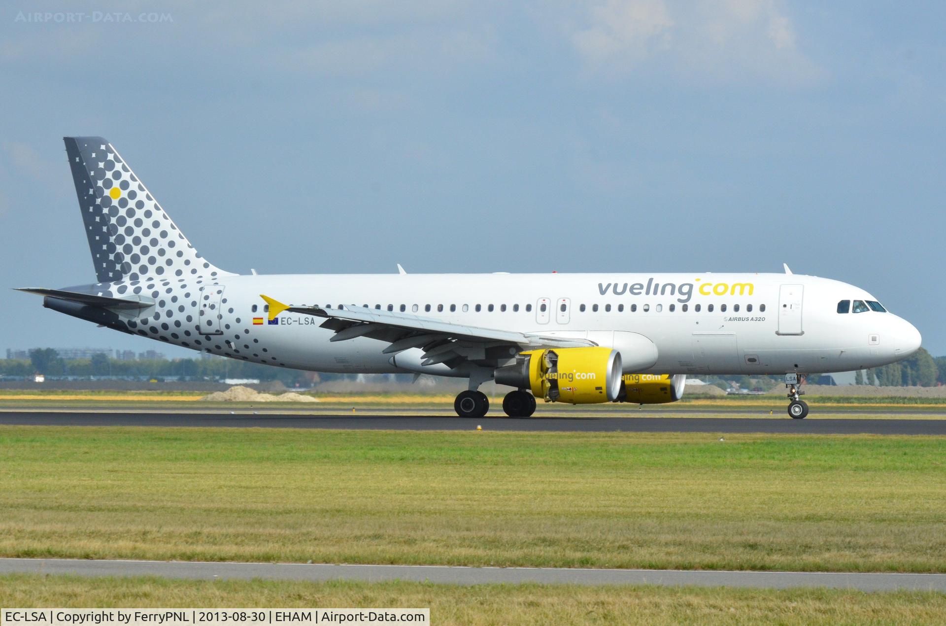 EC-LSA, 2009 Airbus A320-214 C/N 4128, Vueling A320