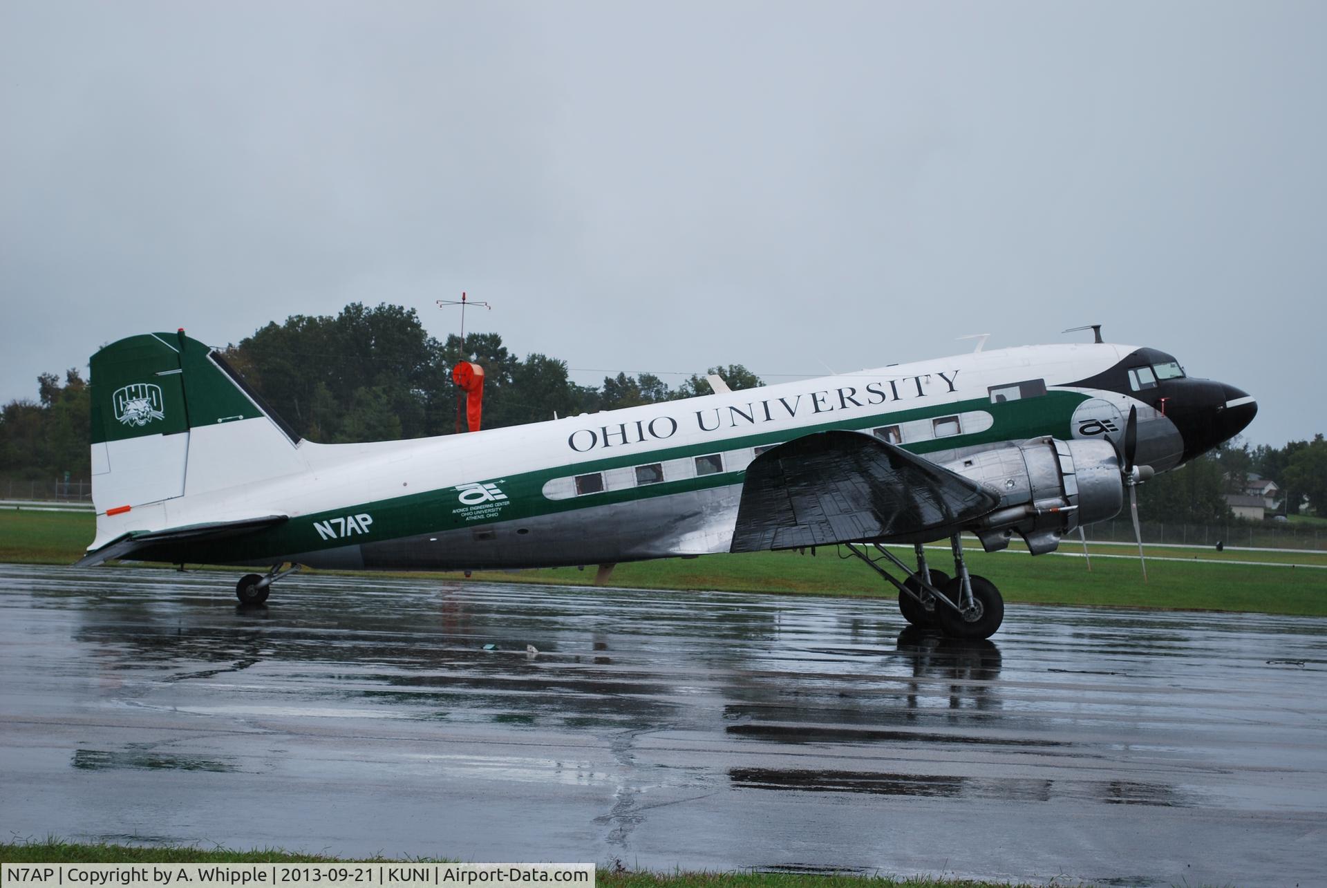 N7AP, 1943 Douglas DC3C 1830-94 C/N 13896, Ohio University