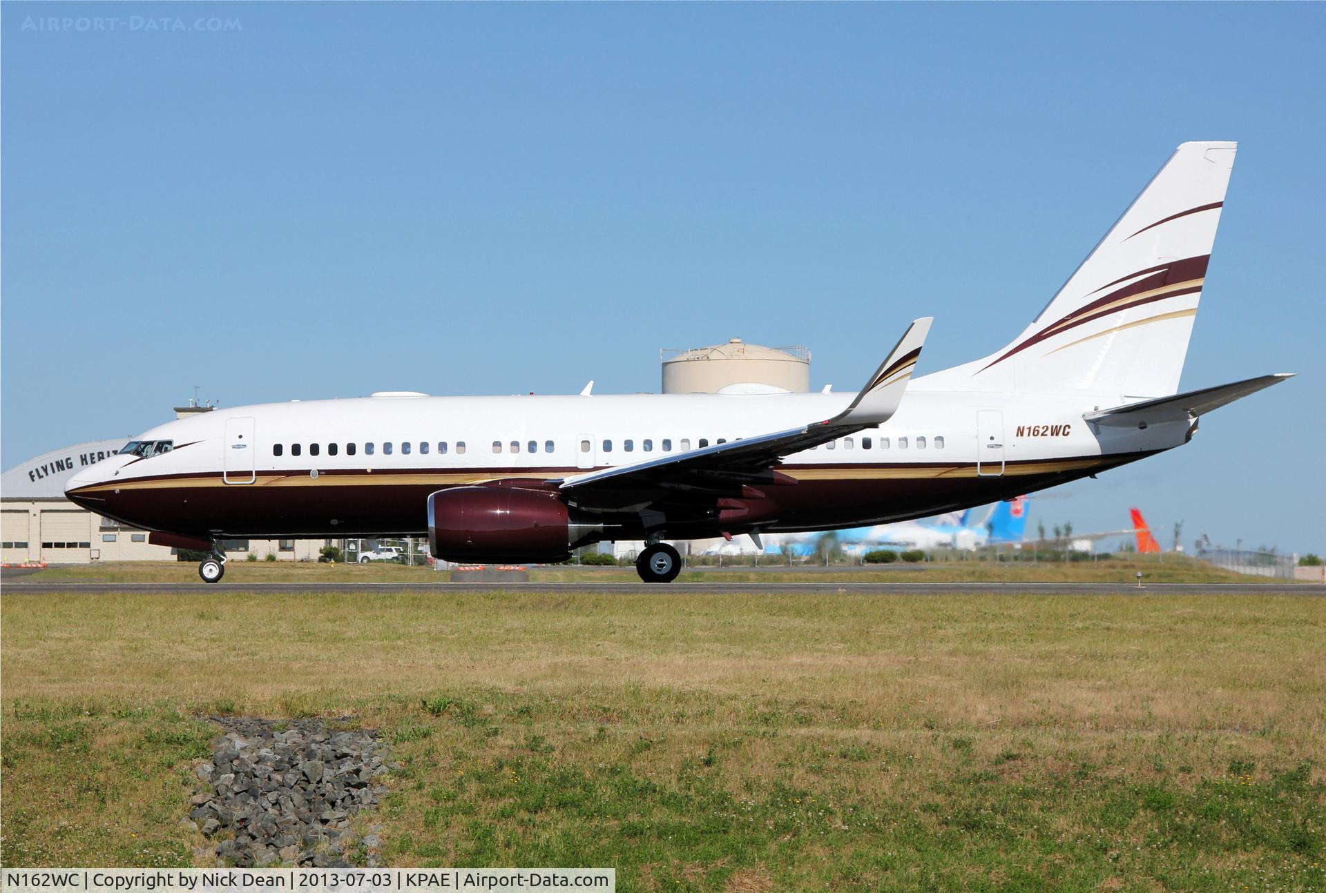 N162WC, 1999 Boeing 737-7BC C/N 30329, KPAE/PAE