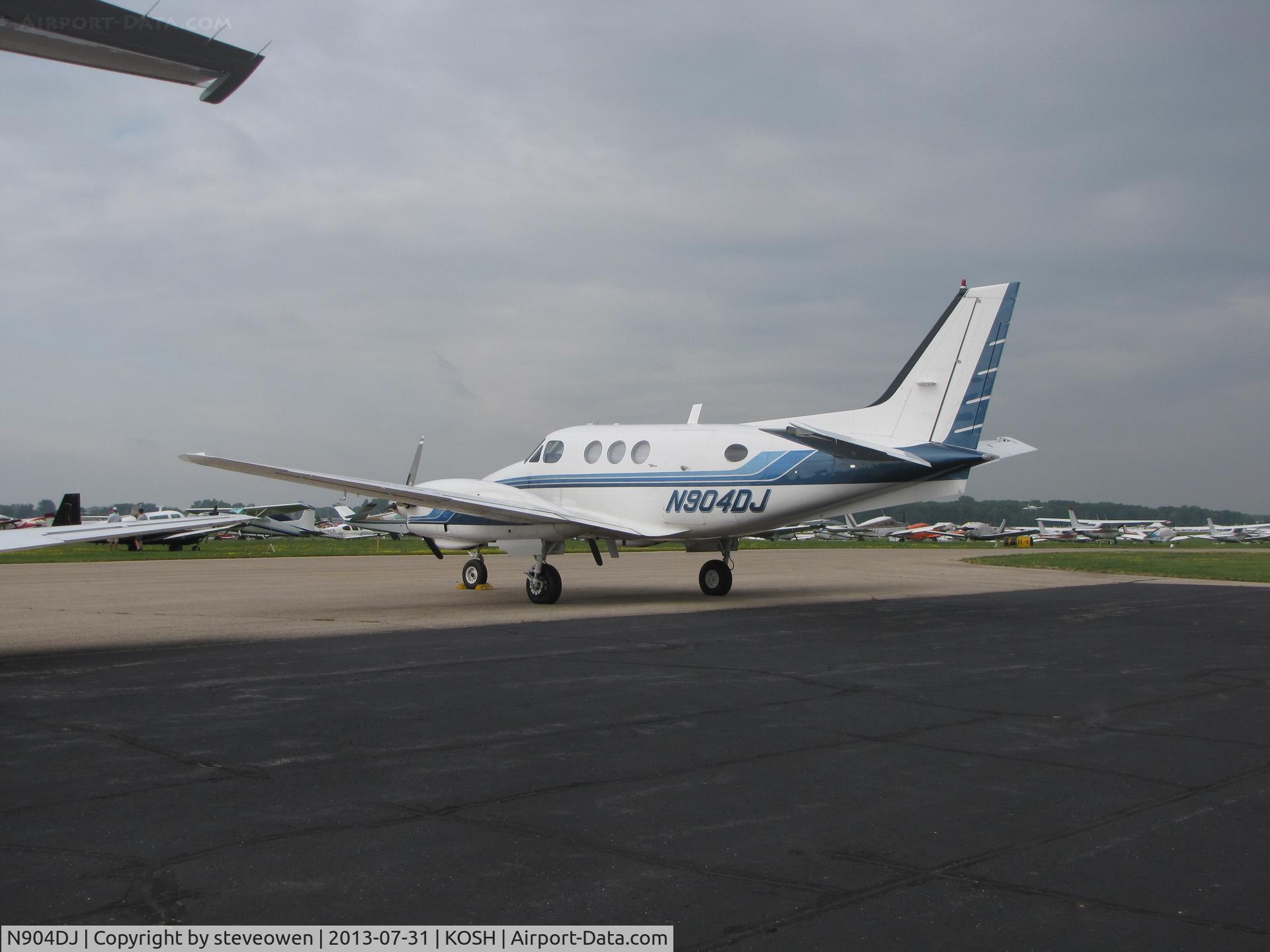 N904DJ, 1972 Beech C90 C/N LJ-561, Basler FBO ramp