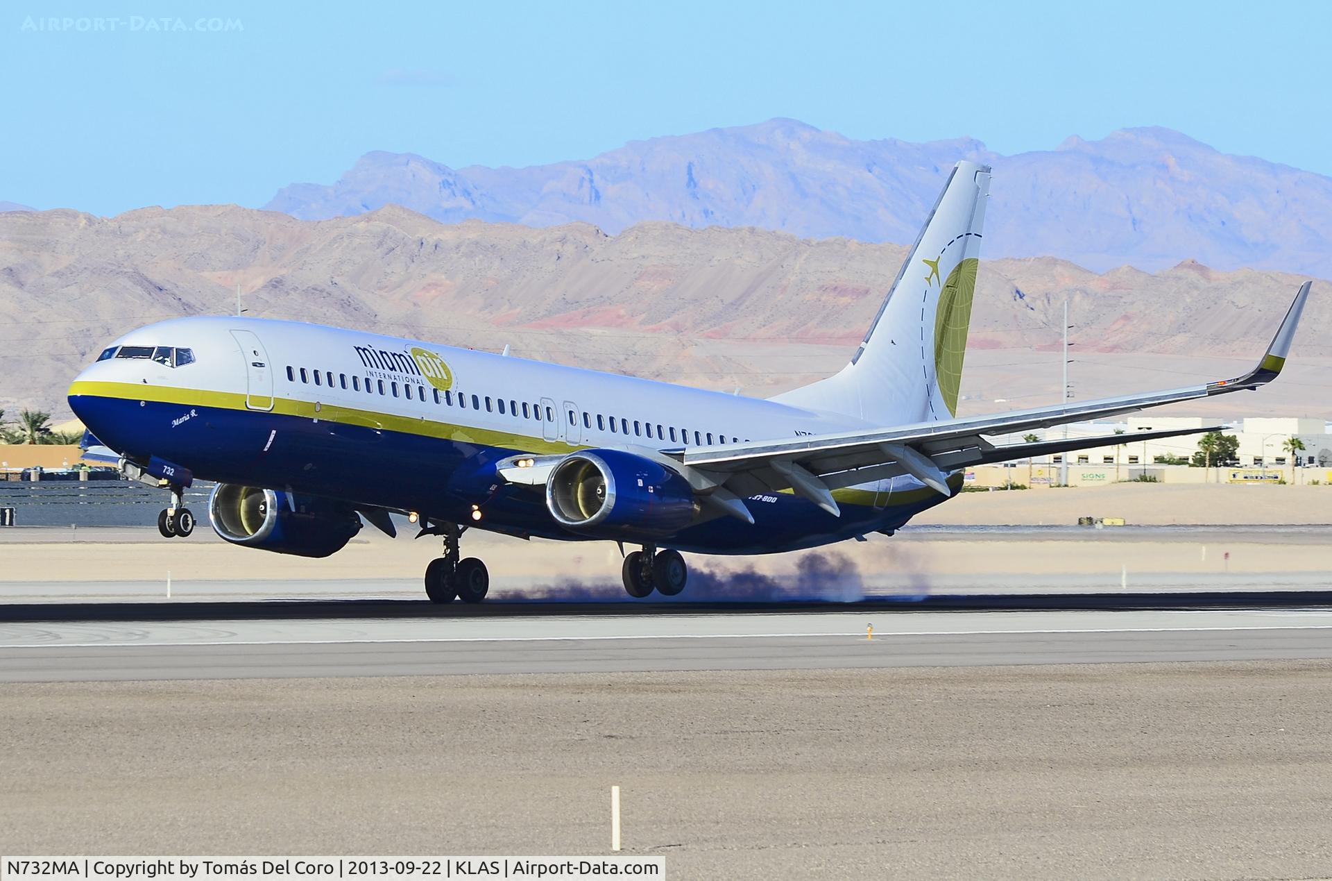 N732MA, 2001 Boeing 737-81Q C/N 30618, N732MA Miami Air International 2001 Boeing 737-81Q C/N 30618 