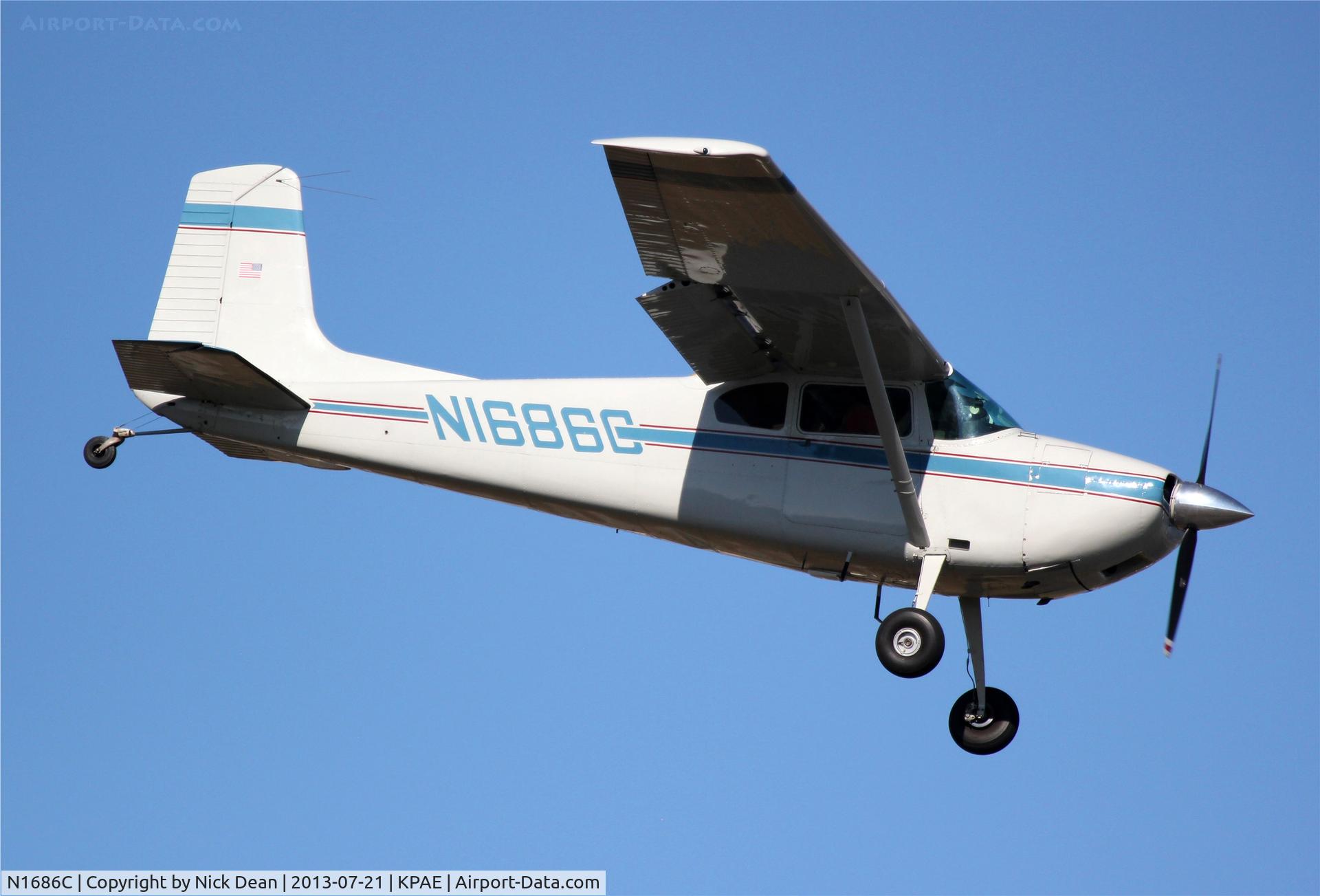 N1686C, 1953 Cessna 180 C/N 30386, KPAE/PAE