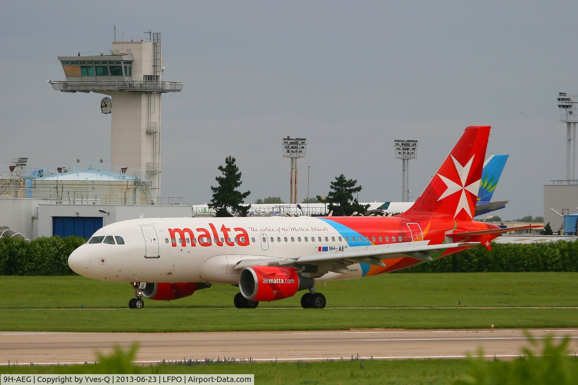 9H-AEG, 2003 Airbus A319-112 C/N 2113, Airbus A319-112, Taxiing after landing rwy 26, Paris-Orly Airport (LFPO-ORY)