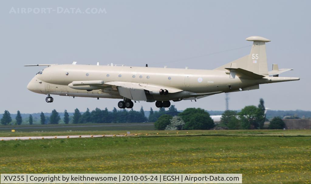XV255, Hawker Siddeley Nimrod MR.2 C/N 8030, Final touchdown ... delivery to CoNAM.