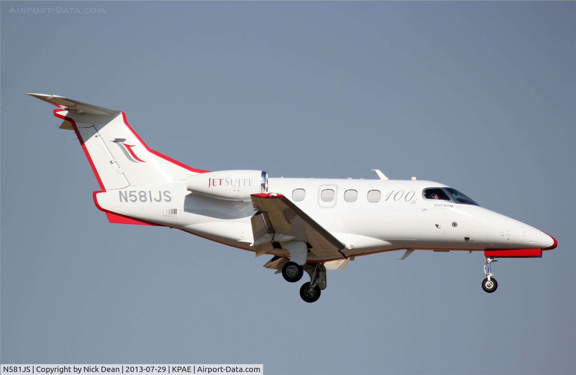 N581JS, 2009 Embraer EMB-500 Phenom 100 C/N 50000110, KPAE/PAE