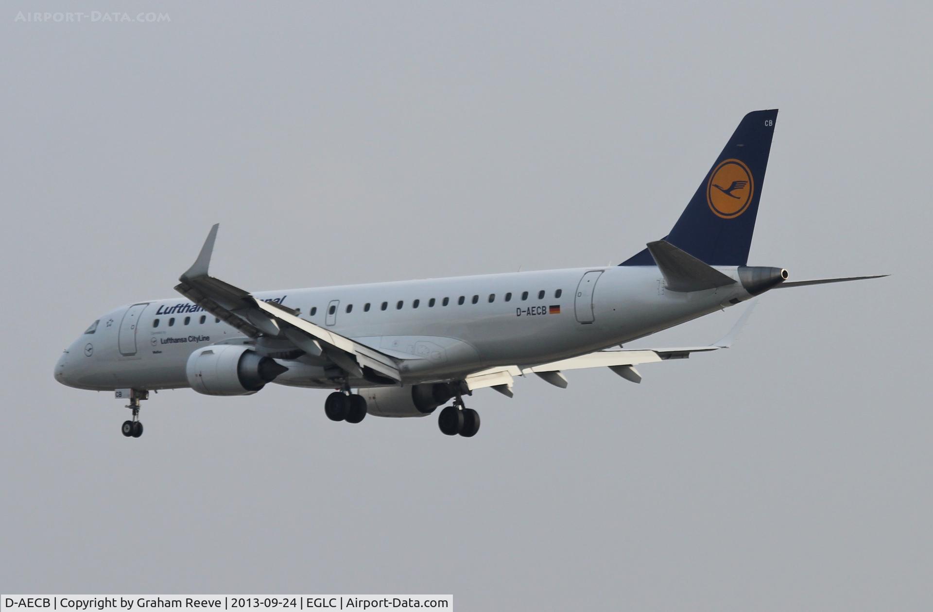 D-AECB, 2009 Embraer 190LR (ERJ-190-100LR) C/N 19000332, Coming into land at London City Airport.