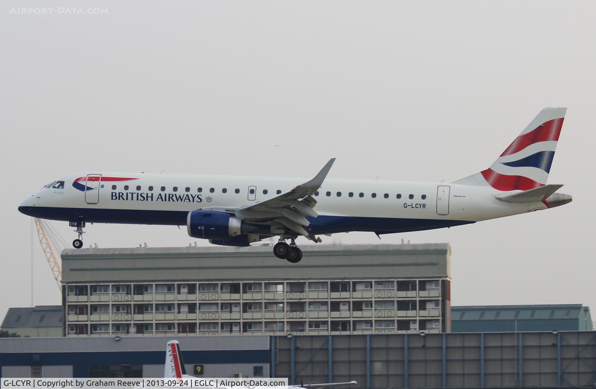 G-LCYR, 2012 Embraer 190SR (ERJ-190-100SR) C/N 19000563, Coming into land at London City Airport.
