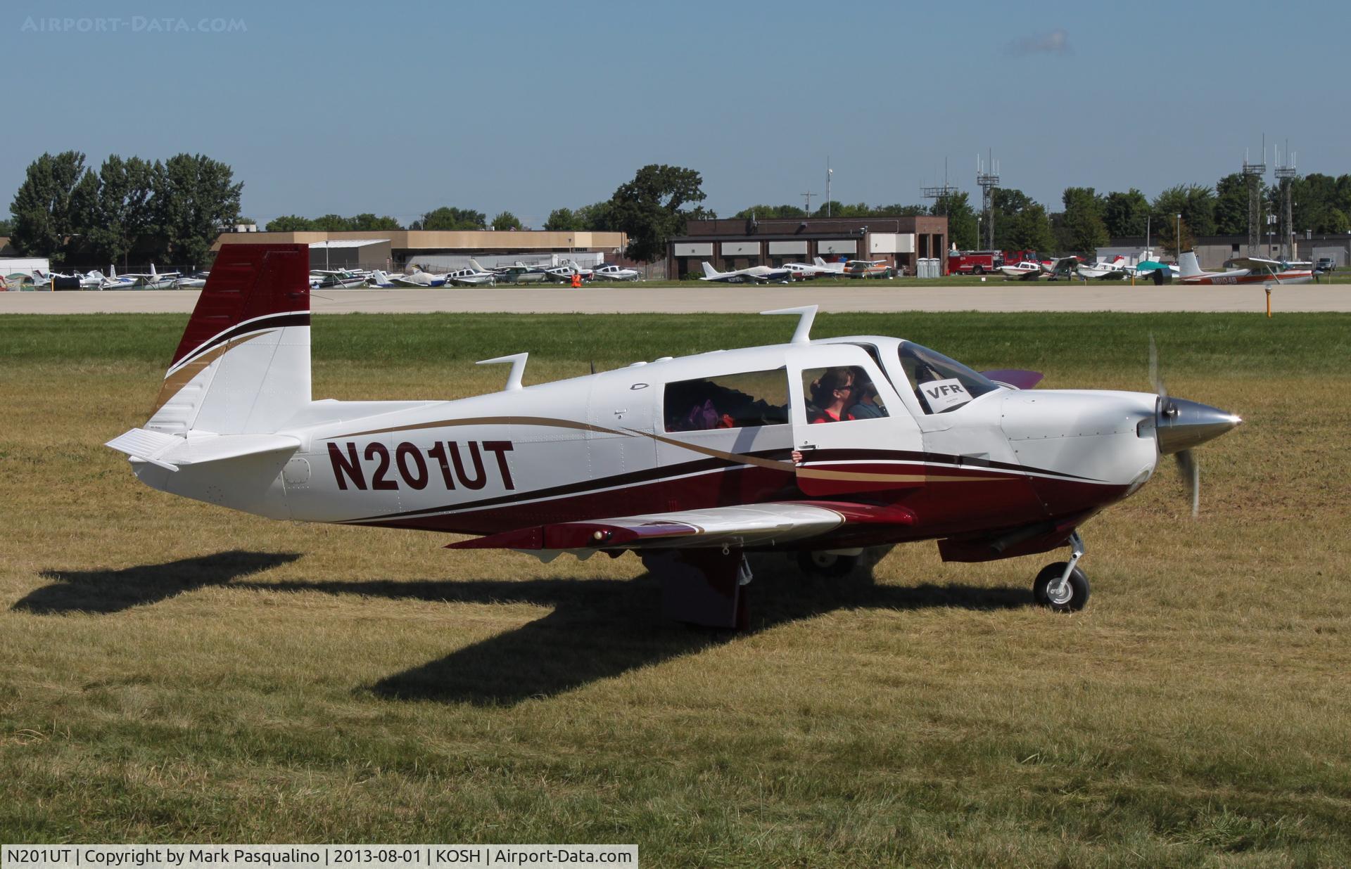 N201UT, 1977 Mooney M20J 201 C/N 24-0313, Mooney M20J