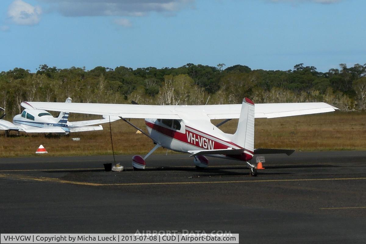 VH-VGW, 1955 Cessna 180 C/N 180-31593, At Caloundra