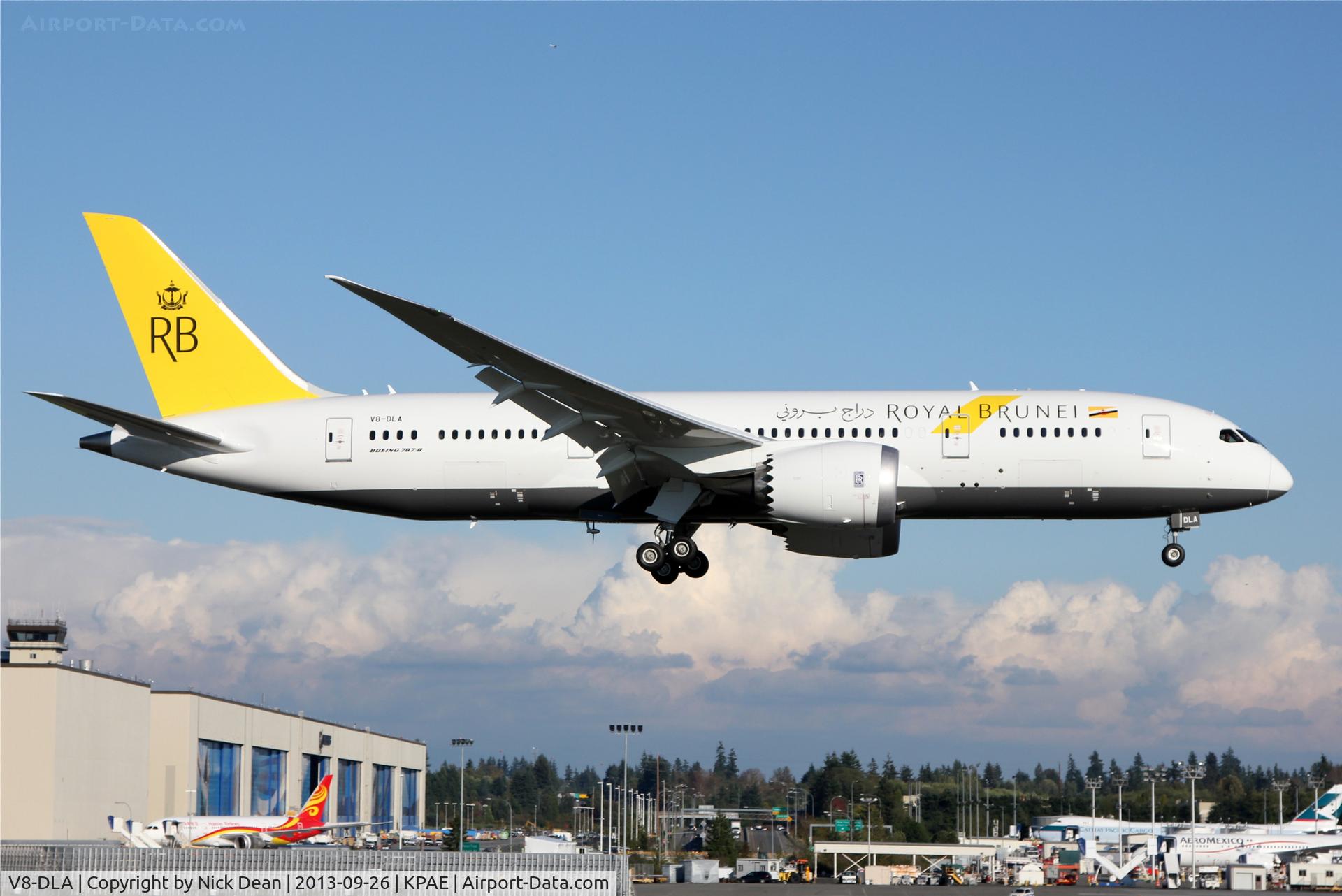 V8-DLA, 2013 Boeing 787-8 Dreamliner C/N 34785, KPAE/PAE