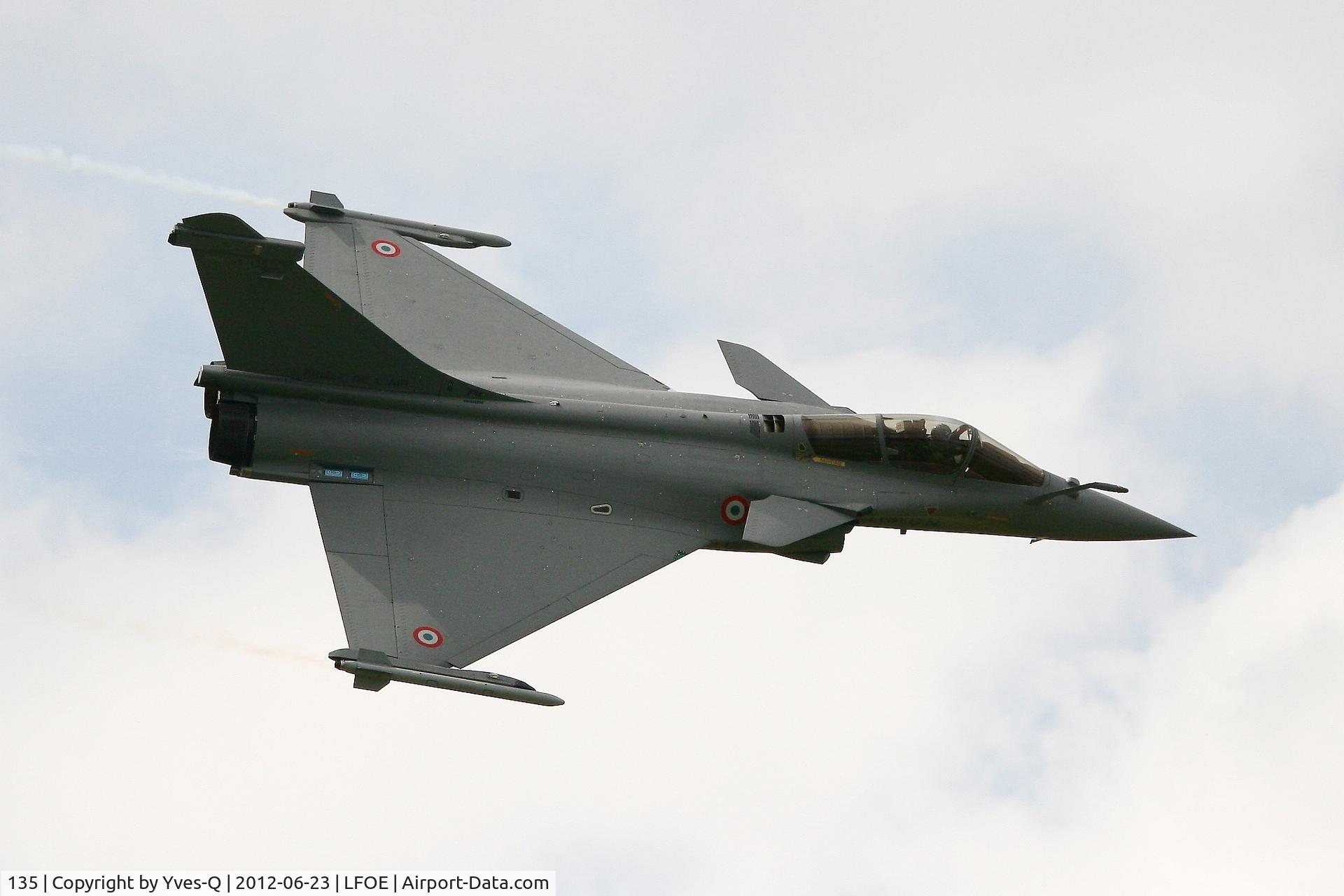 135, Dassault Rafale C C/N 135, French Air Force Dassault Rafale C, Solo display, Evreux-Fauville AB 105 (LFOE) Open day 2012