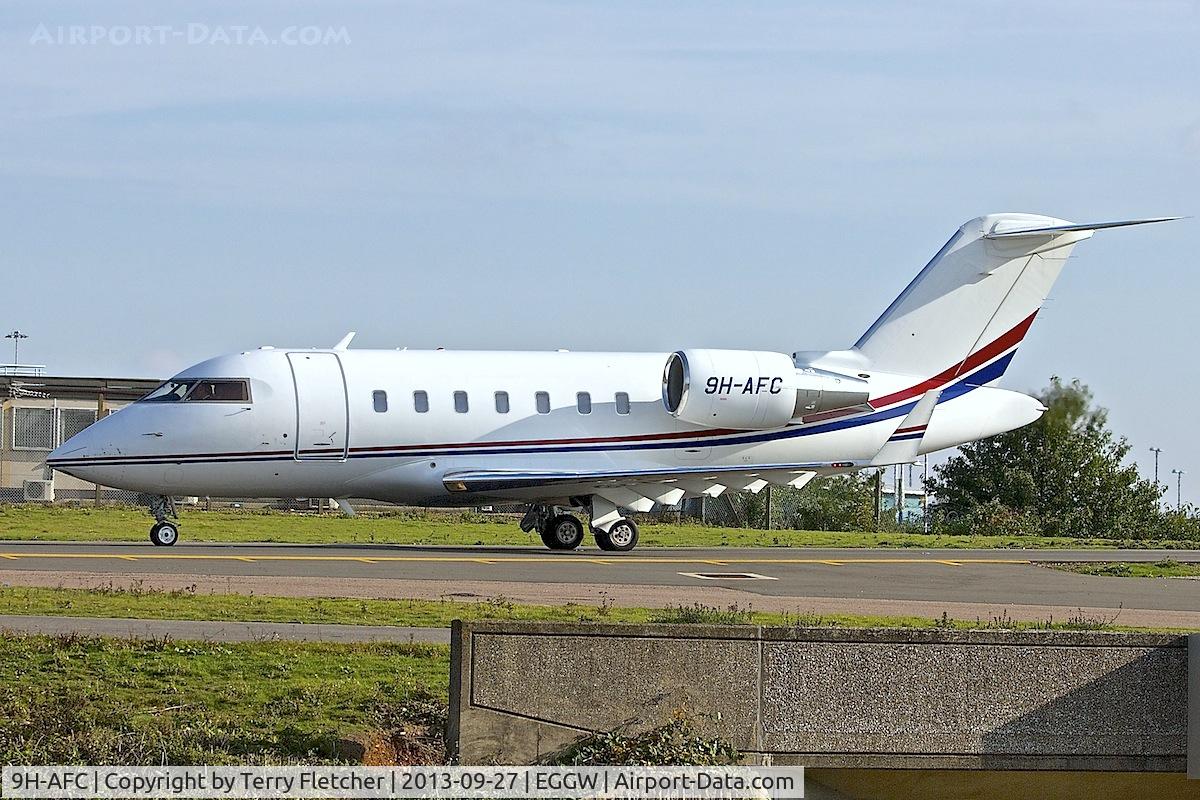 9H-AFC, 2007 Bombardier Challenger 605 (CL-600-2B16) C/N 5713, 2007 Canadair CL-600-2B16 Challenger, c/n: 5713 at Luton