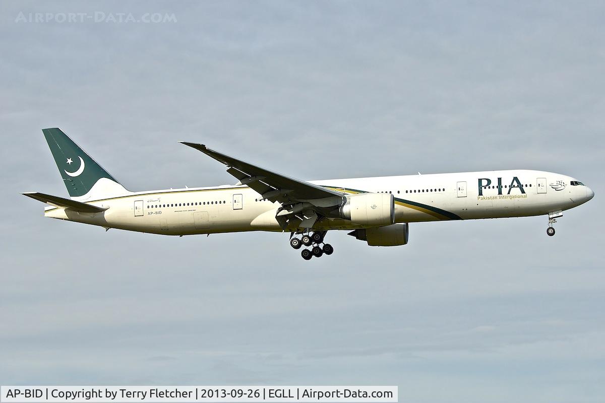 AP-BID, 2008 Boeing 777-340/ER C/N 33780, 2008 Boeing 777-340ER, c/n: 33780 of PIA