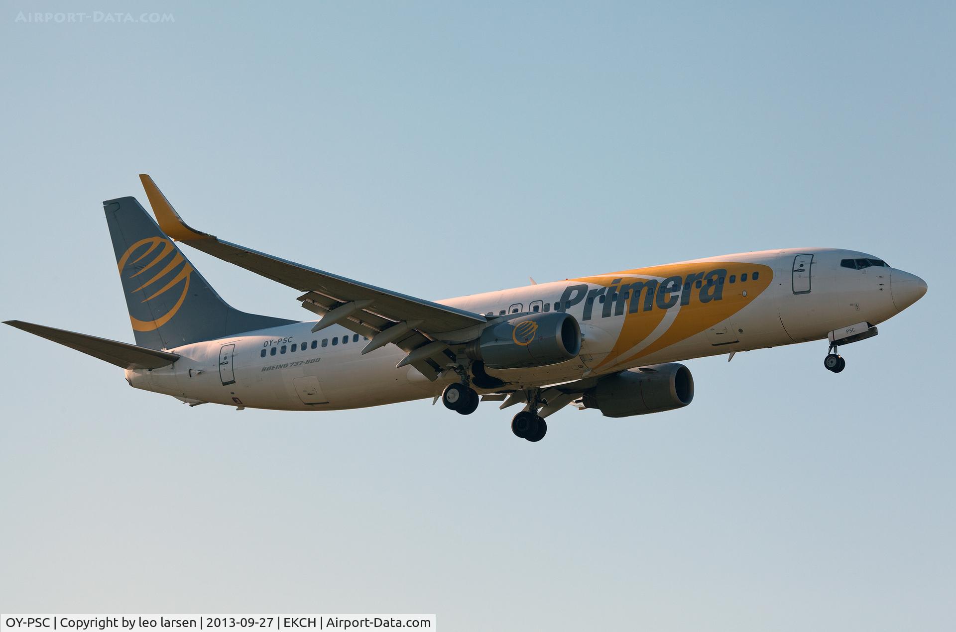 OY-PSC, 2002 Boeing 737-86N C/N 33419, App to R-04L Copenhagen Kastrup 27.9.13