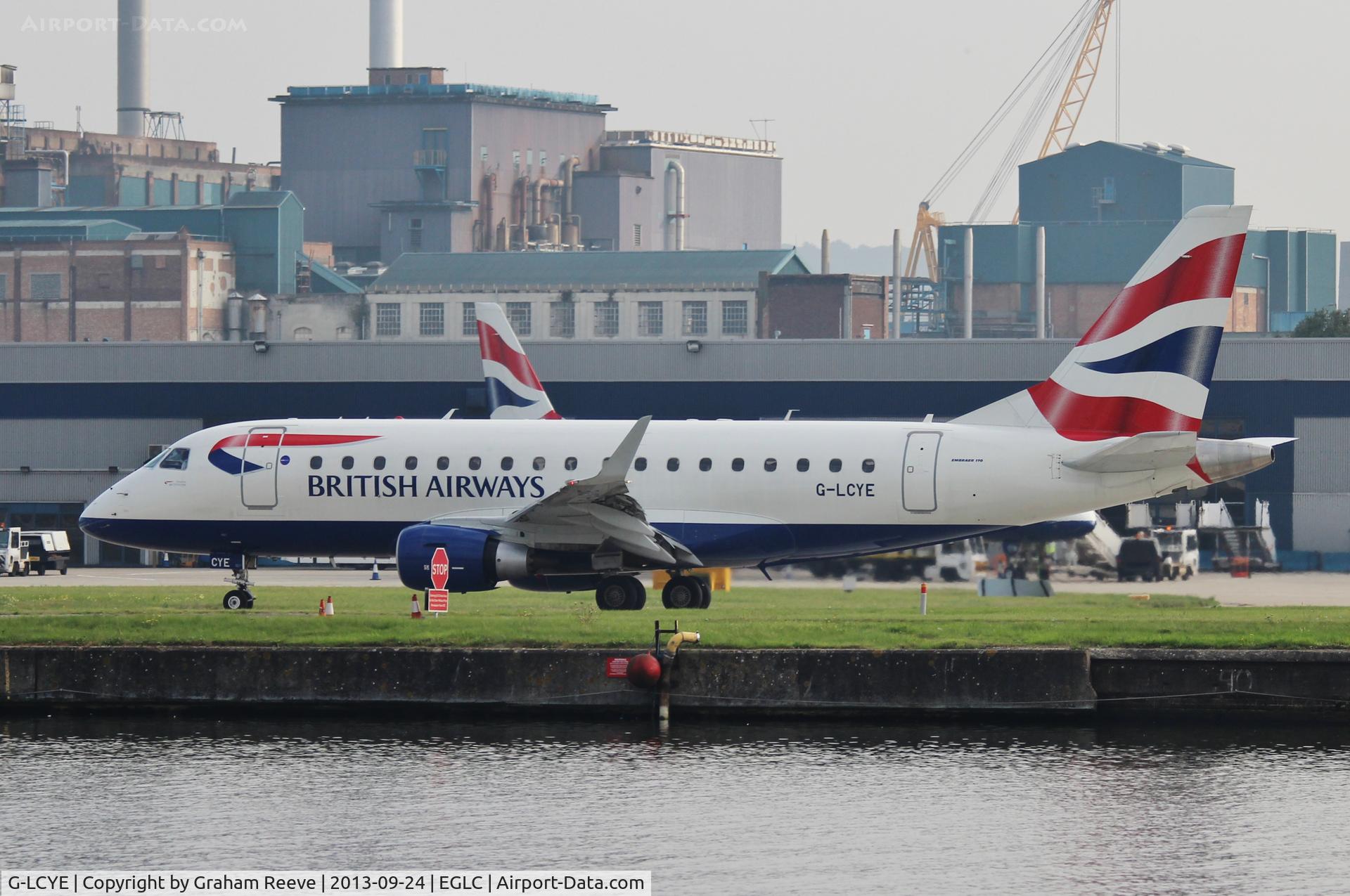G-LCYE, 2009 Embraer ERJ-170-100STD C/N 17000296, About to depart