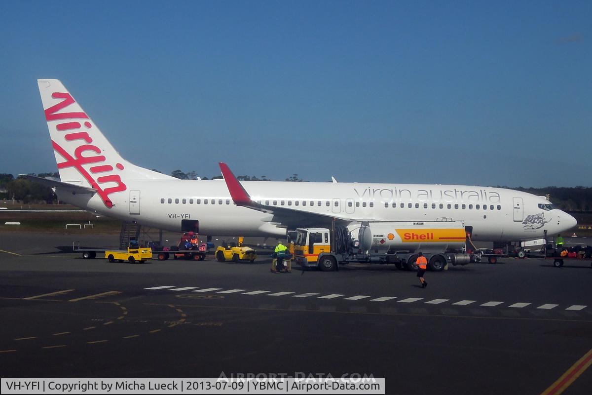 VH-YFI, 2012 Boeing 737-8FE C/N 41000, At Maroochydore