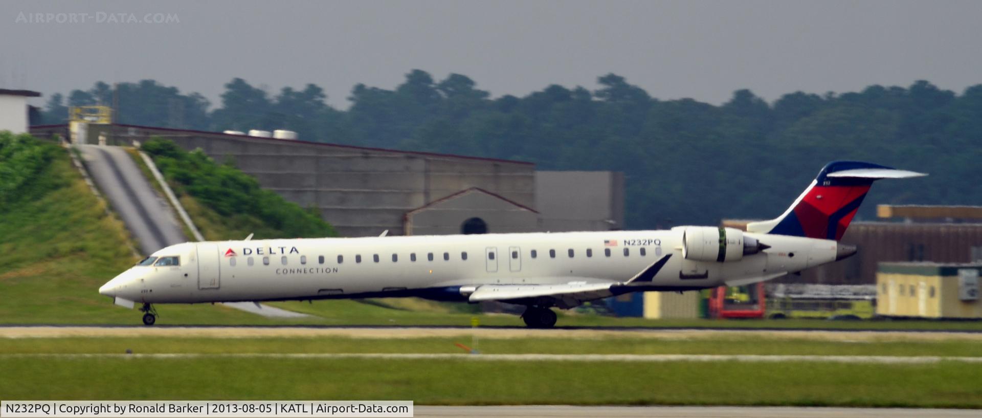 N232PQ, 2010 Bombardier CRJ-900ER (CL-600-2D24) C/N 15232, Landing Atlanta