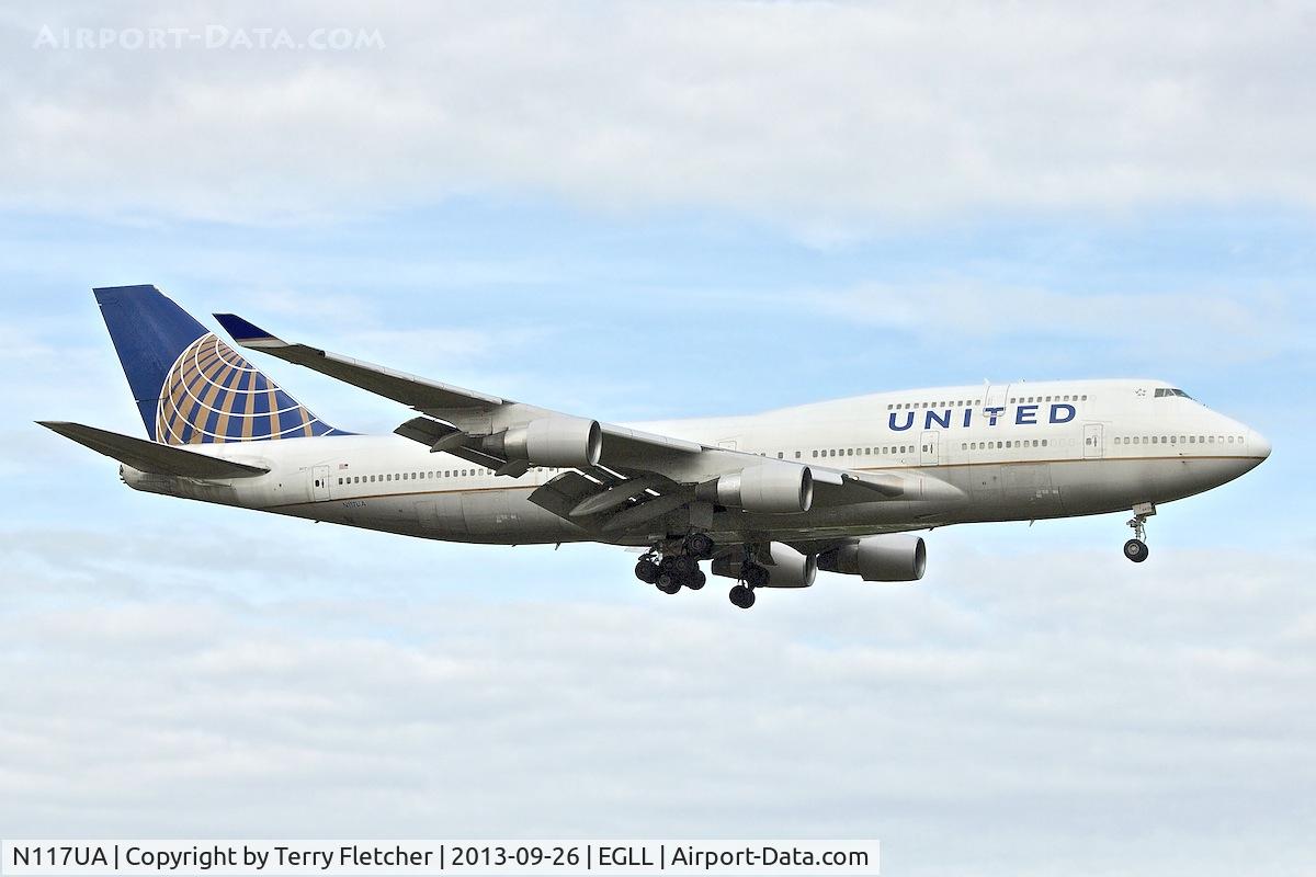 N117UA, 1999 Boeing 747-422 C/N 28810, 1999 Boeing 747-422, c/n: 28810 of United at Heathrow
