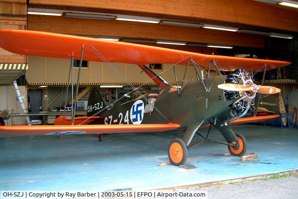 OH-SZJ, Focke-Wulf Fw-44J Stieglitz C/N 2927, Focke-Wulf Fw.44J Steiglitz [2927] Pori~OH 15/05/2003