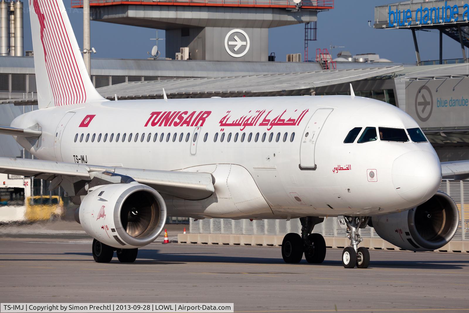 TS-IMJ, 1998 Airbus A319-114 C/N 869, TS-IMJ @ Linz Airport