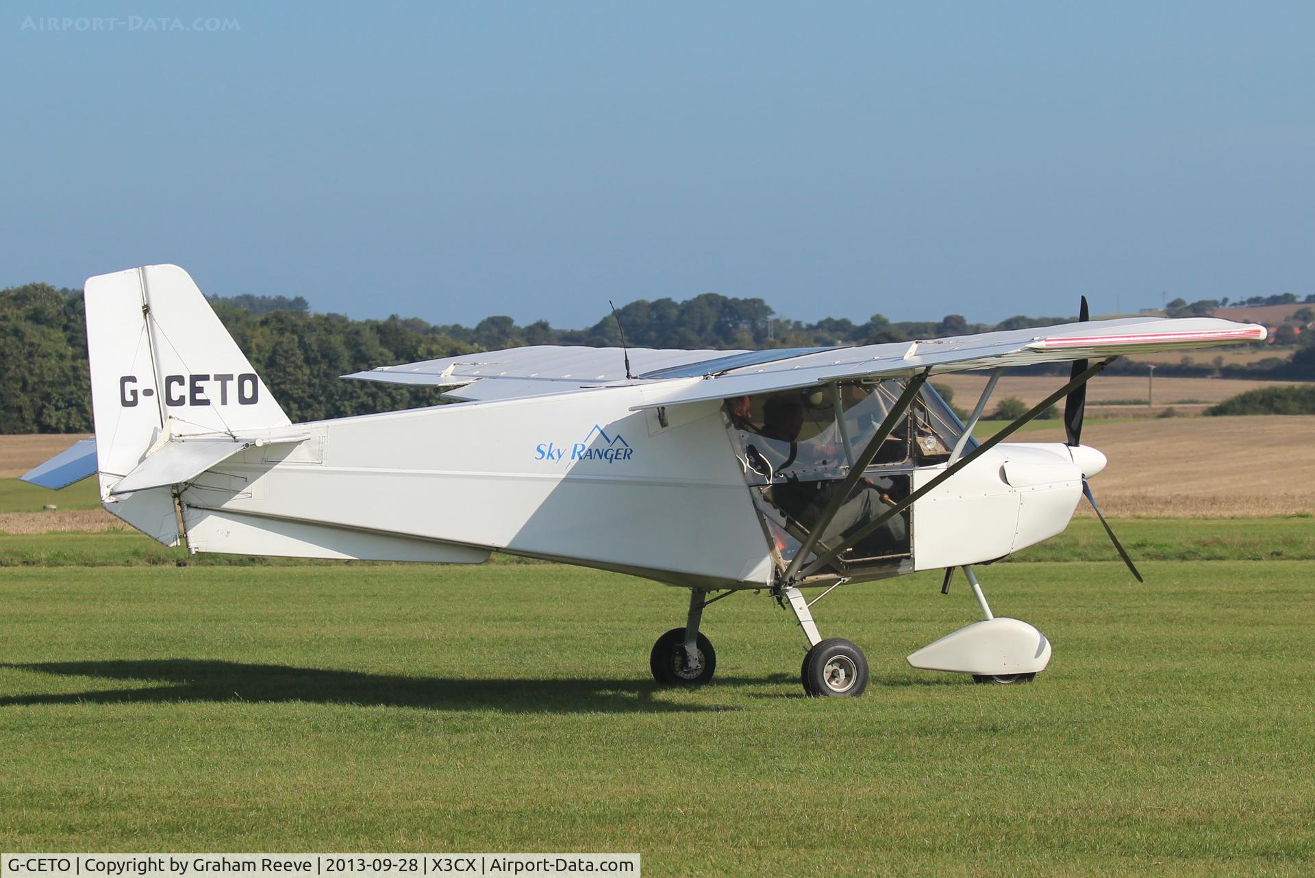 G-CETO, 2007 Skyranger Swift 912S(1) C/N BMAA/HB/541, About to depart from Northrepps.