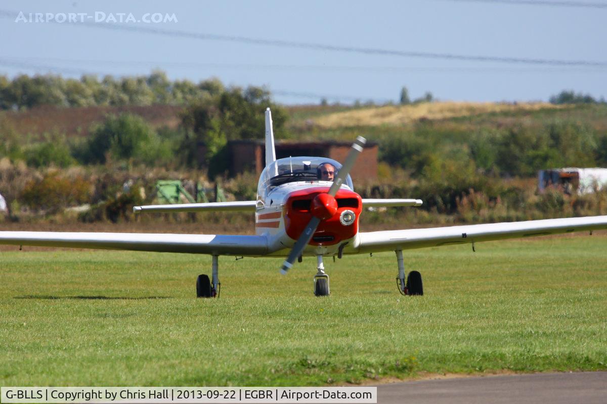 G-BLLS, 1984 Slingsby T-67B Firefly C/N 2013, at Breighton's Heli Fly-in, 2013