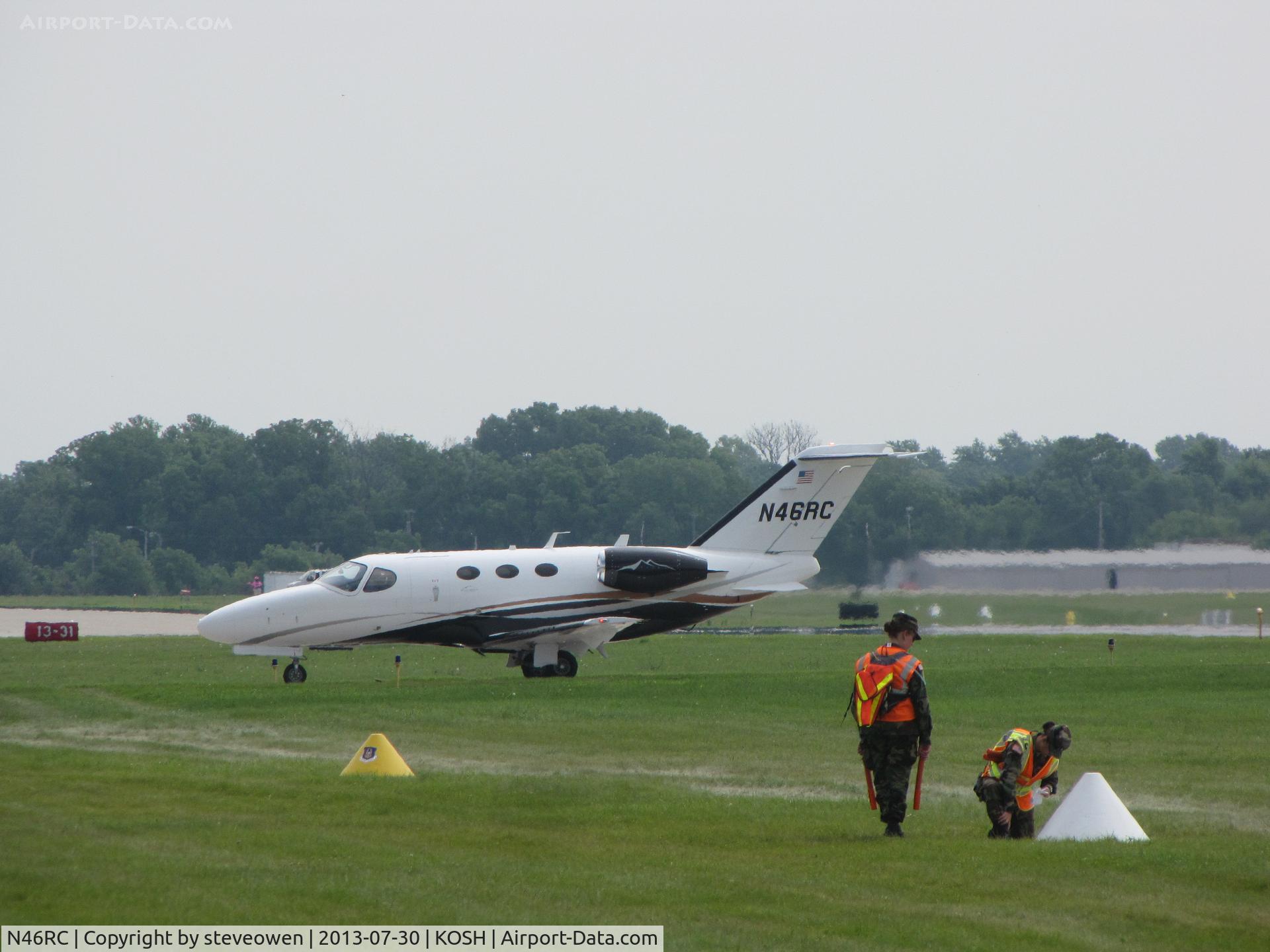 N46RC, 2010 Cessna 510 Citation Mustang Citation Mustang C/N 510-0327, taxing off the runway at Oshkosh
